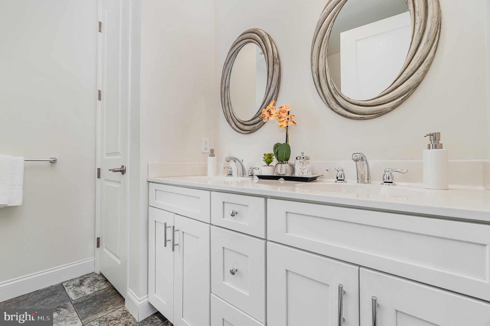 SINCLAIR PARK - Residential