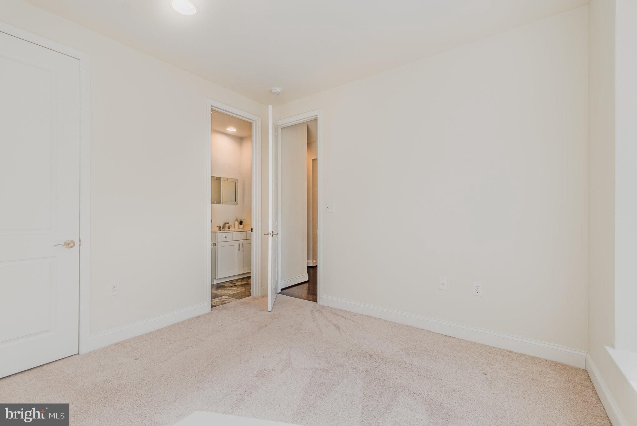 SINCLAIR PARK - Residential