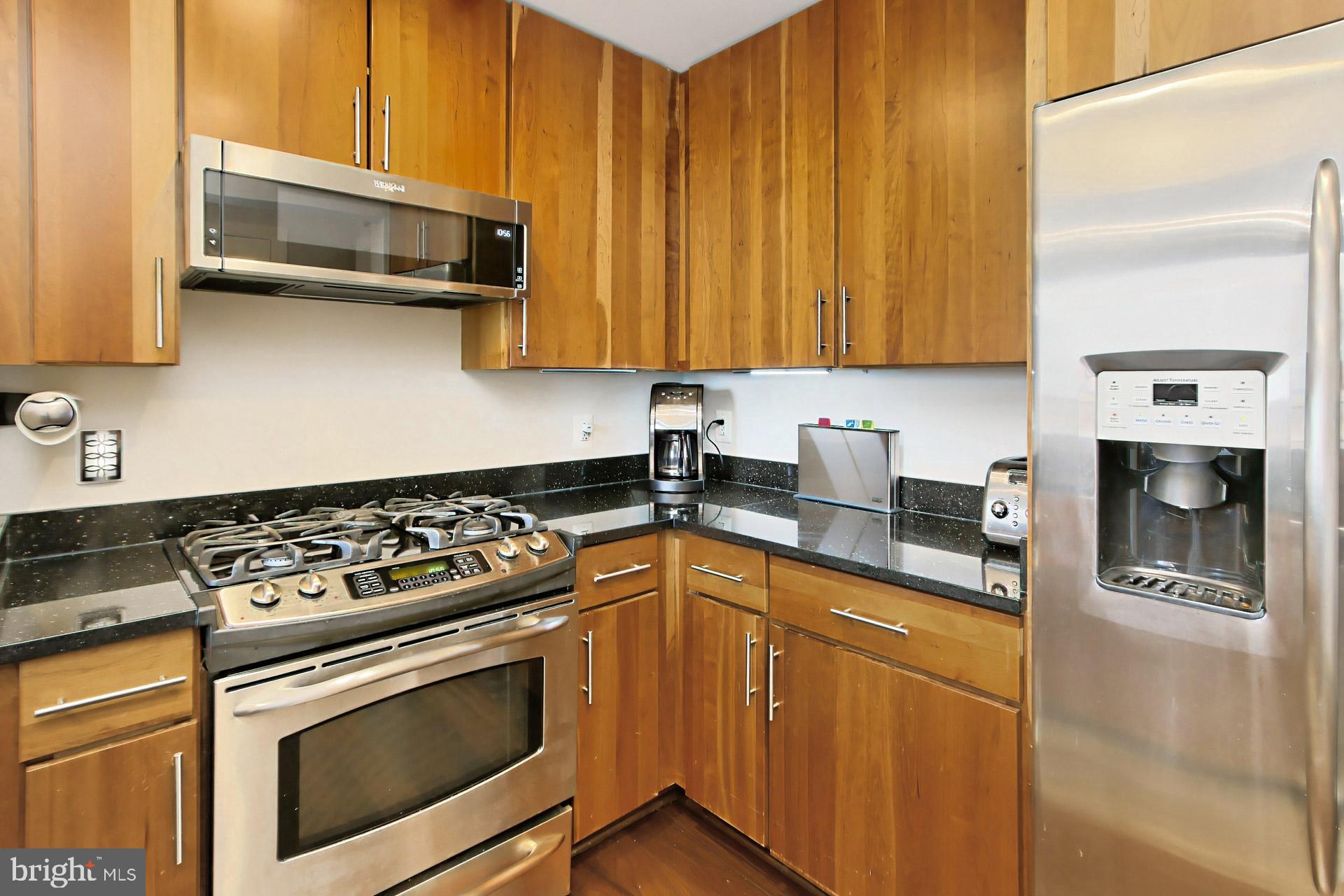 THE JAMIESON - Residential