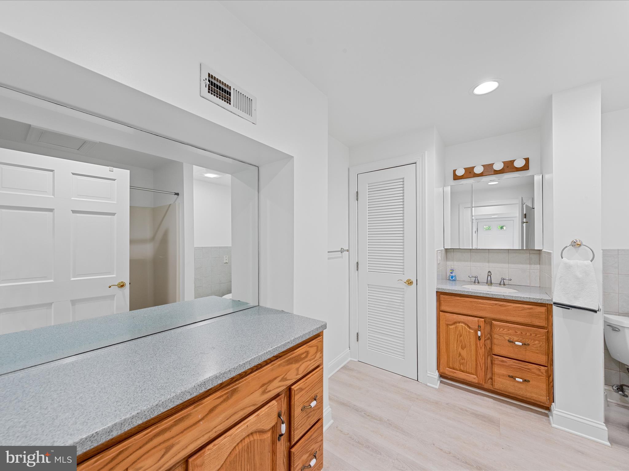 TRAVELERS REST - Residential