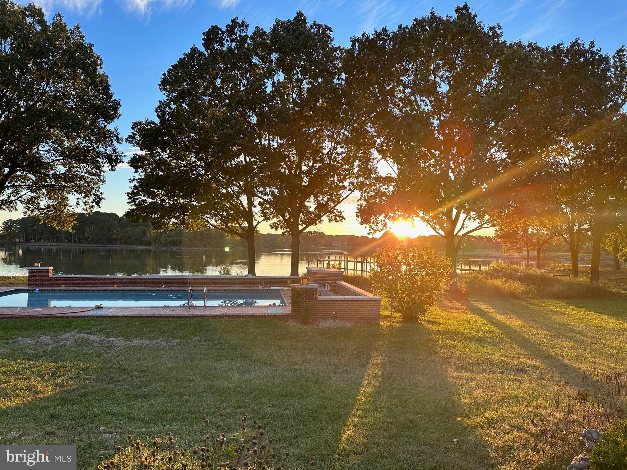 TRAVELERS REST - Residential