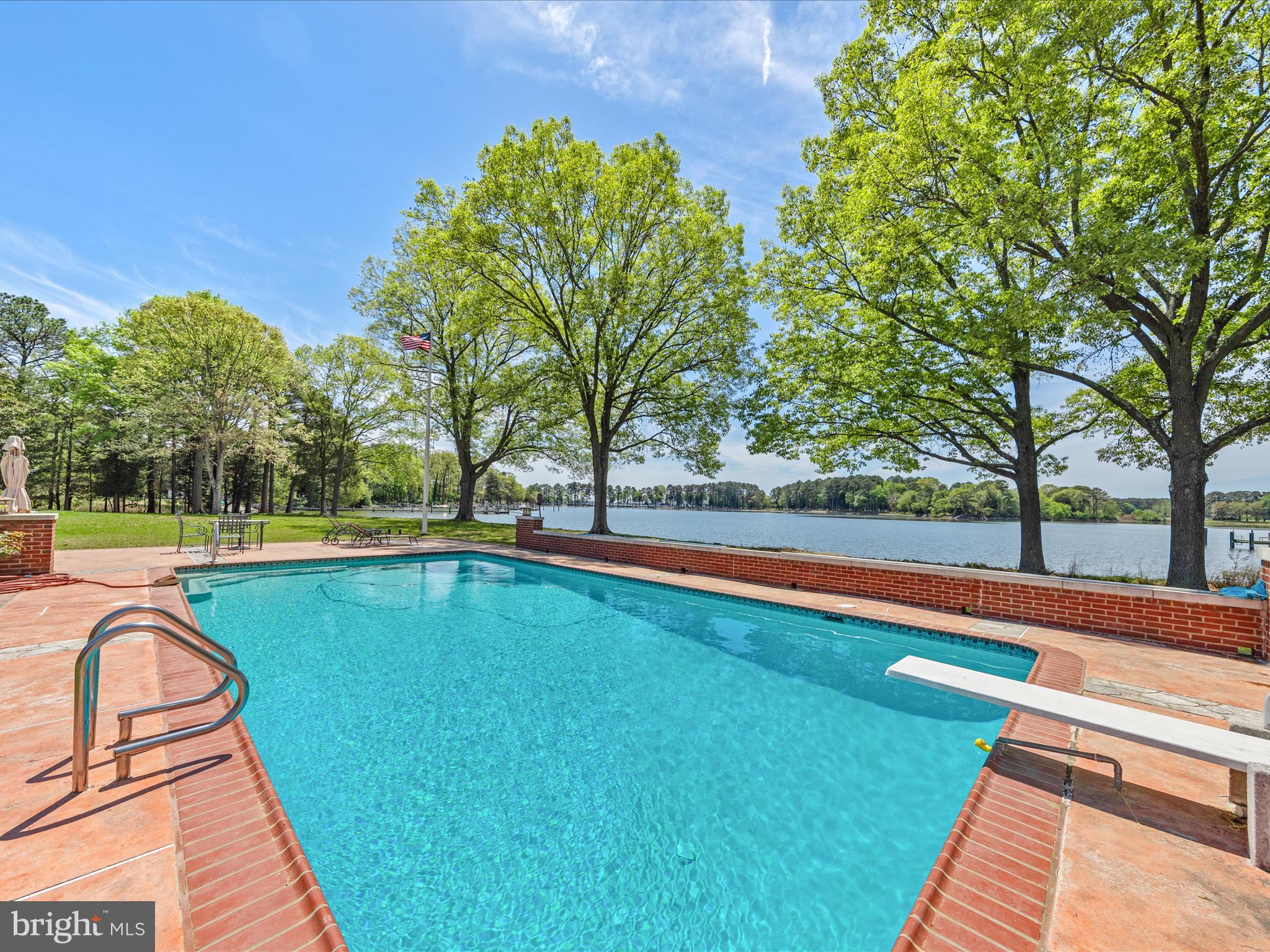 TRAVELERS REST - Residential