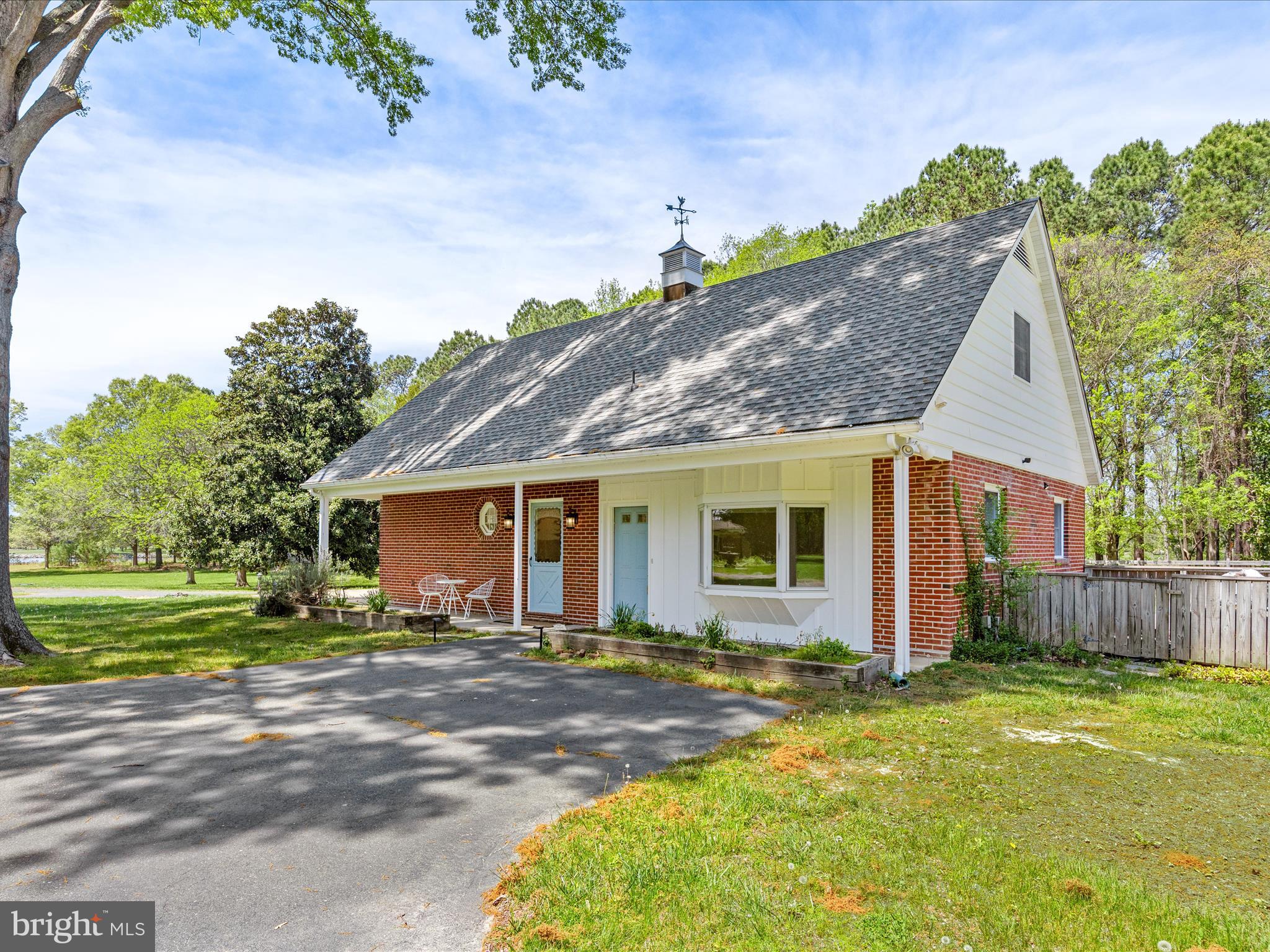 TRAVELERS REST - Residential