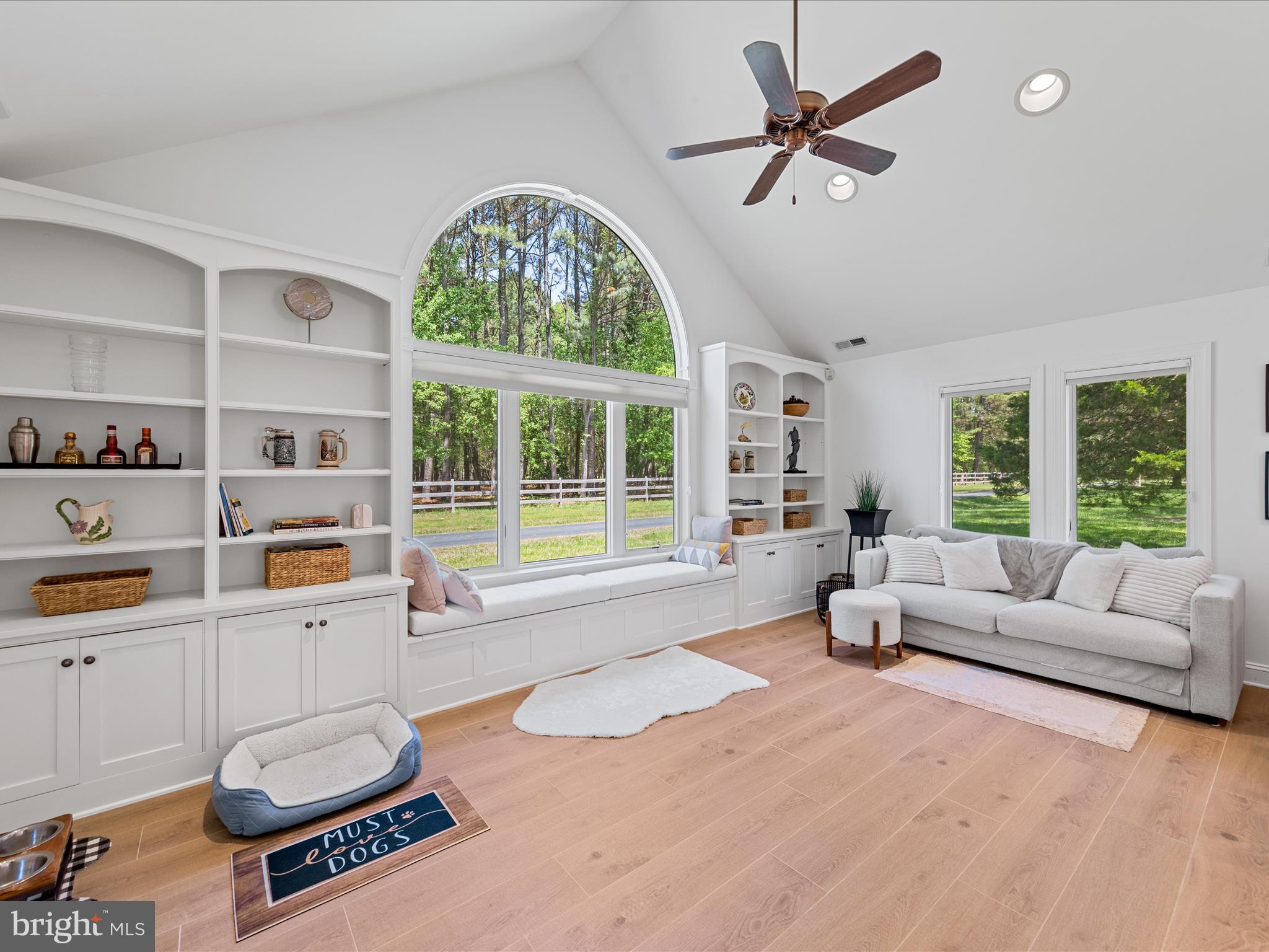 TRAVELERS REST - Residential