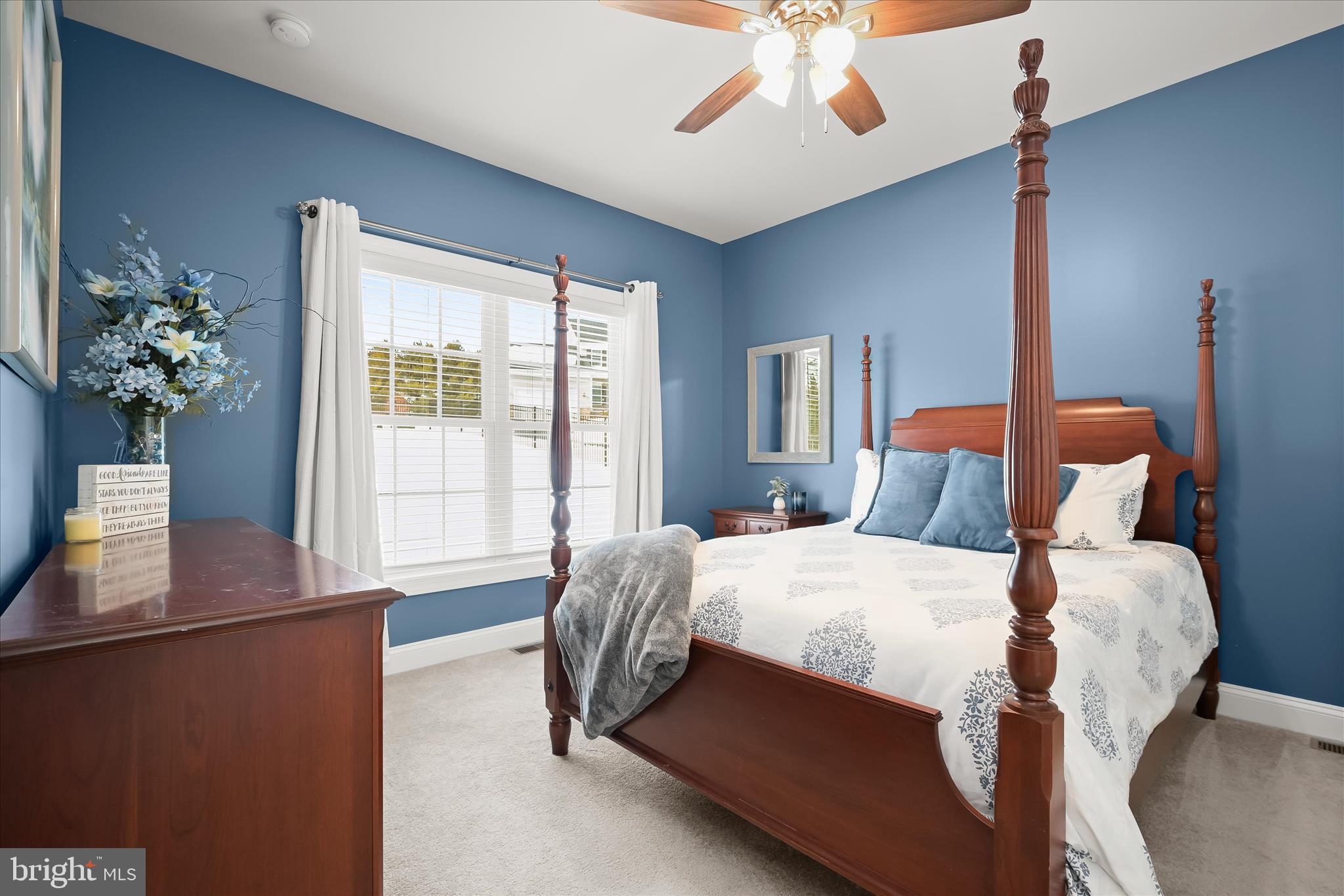 WATERS EDGE - Residential