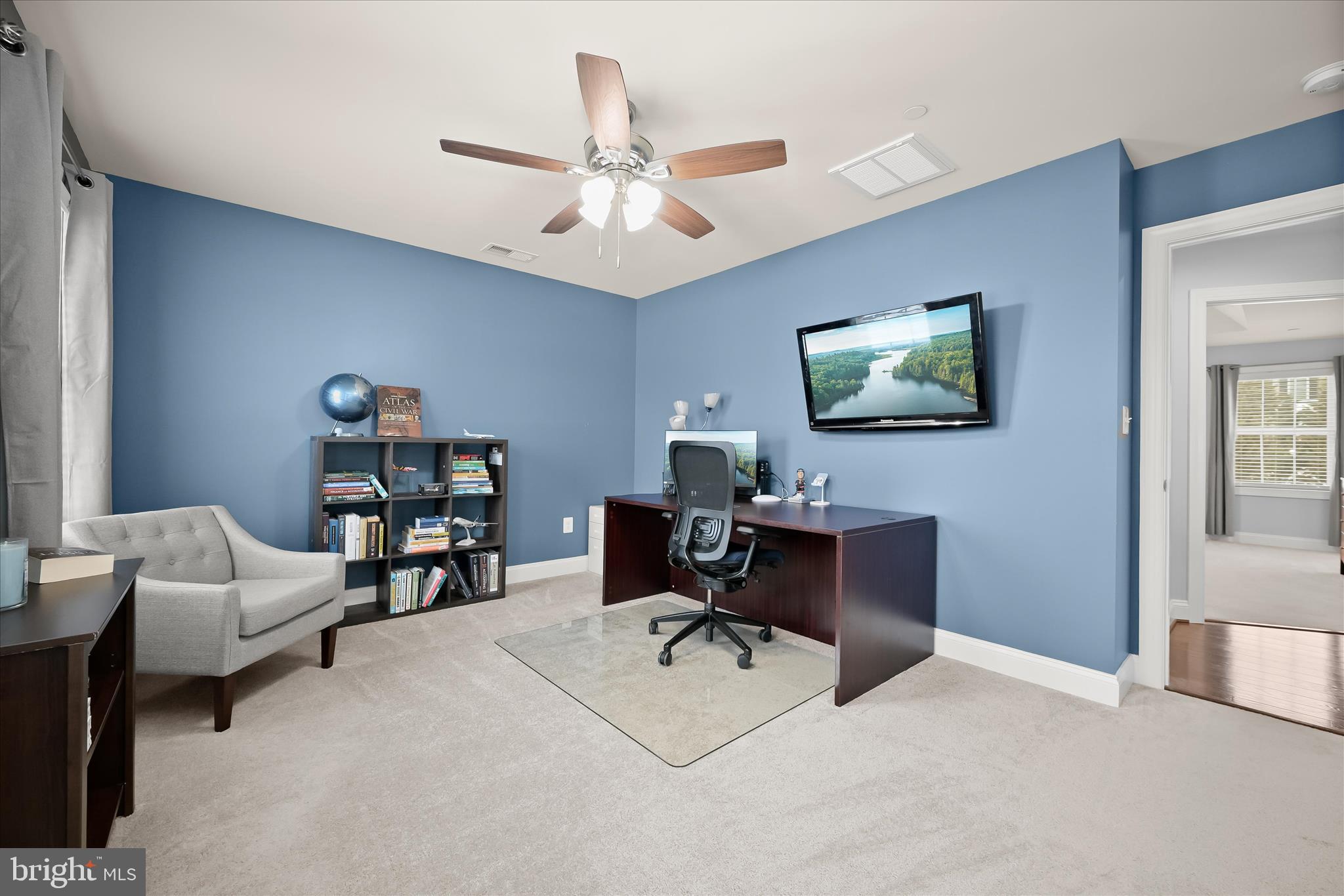 WATERS EDGE - Residential