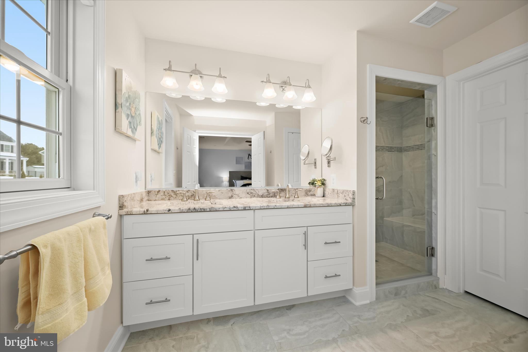 WATERS EDGE - Residential