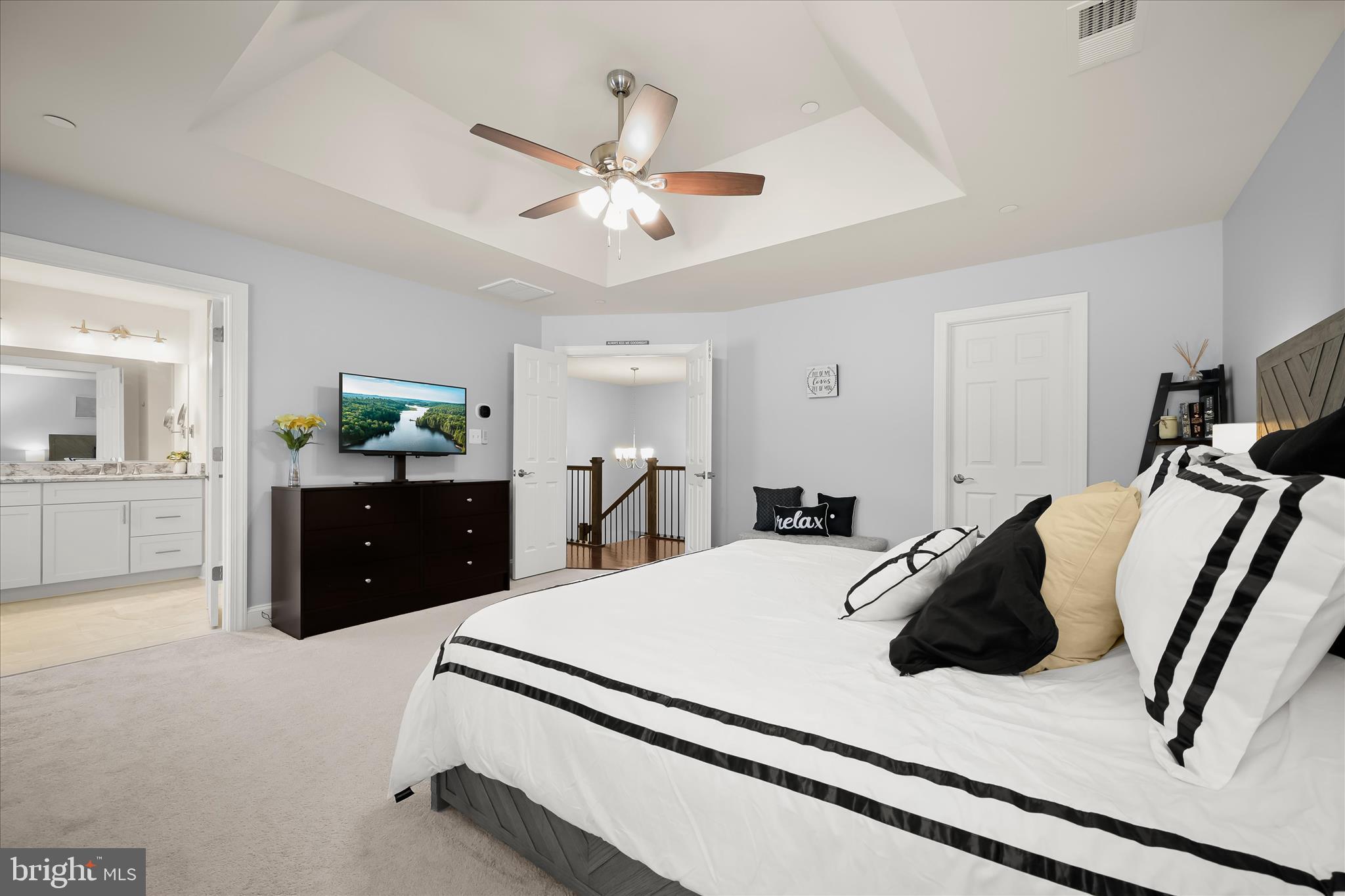 WATERS EDGE - Residential