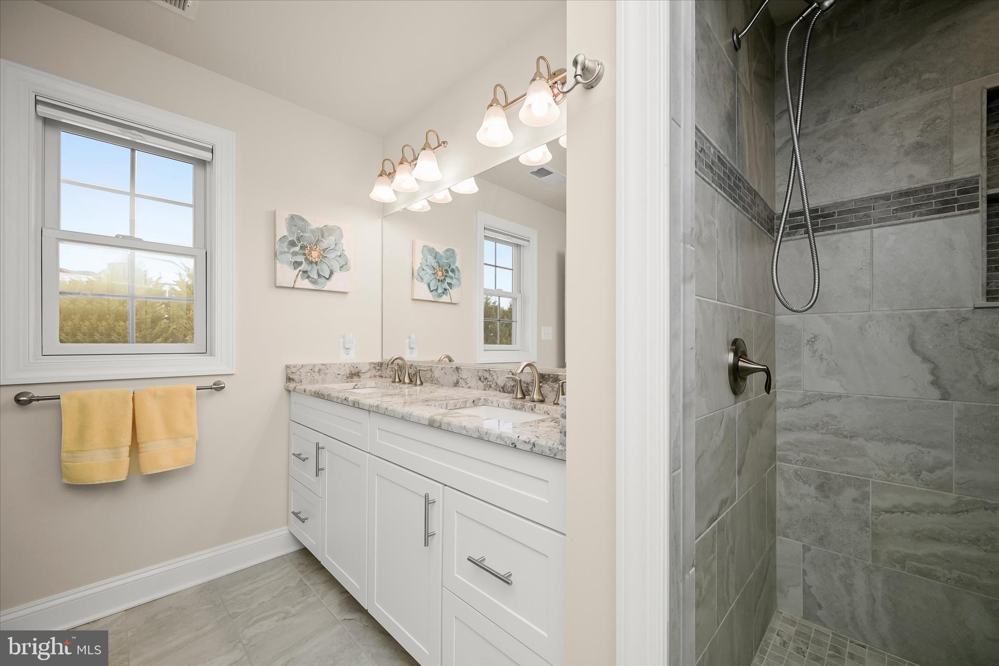 WATERS EDGE - Residential