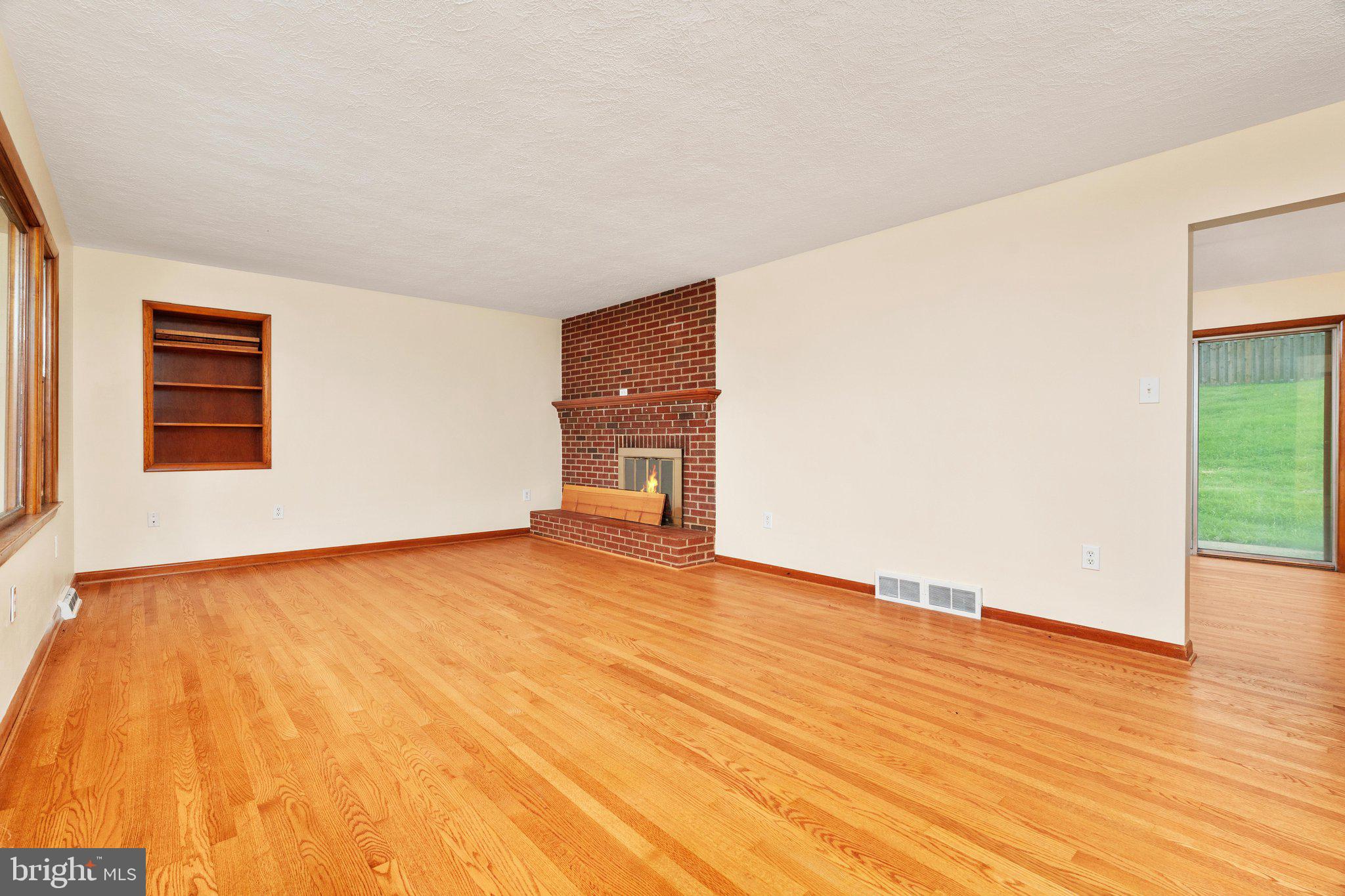 315 W MAIN STREET