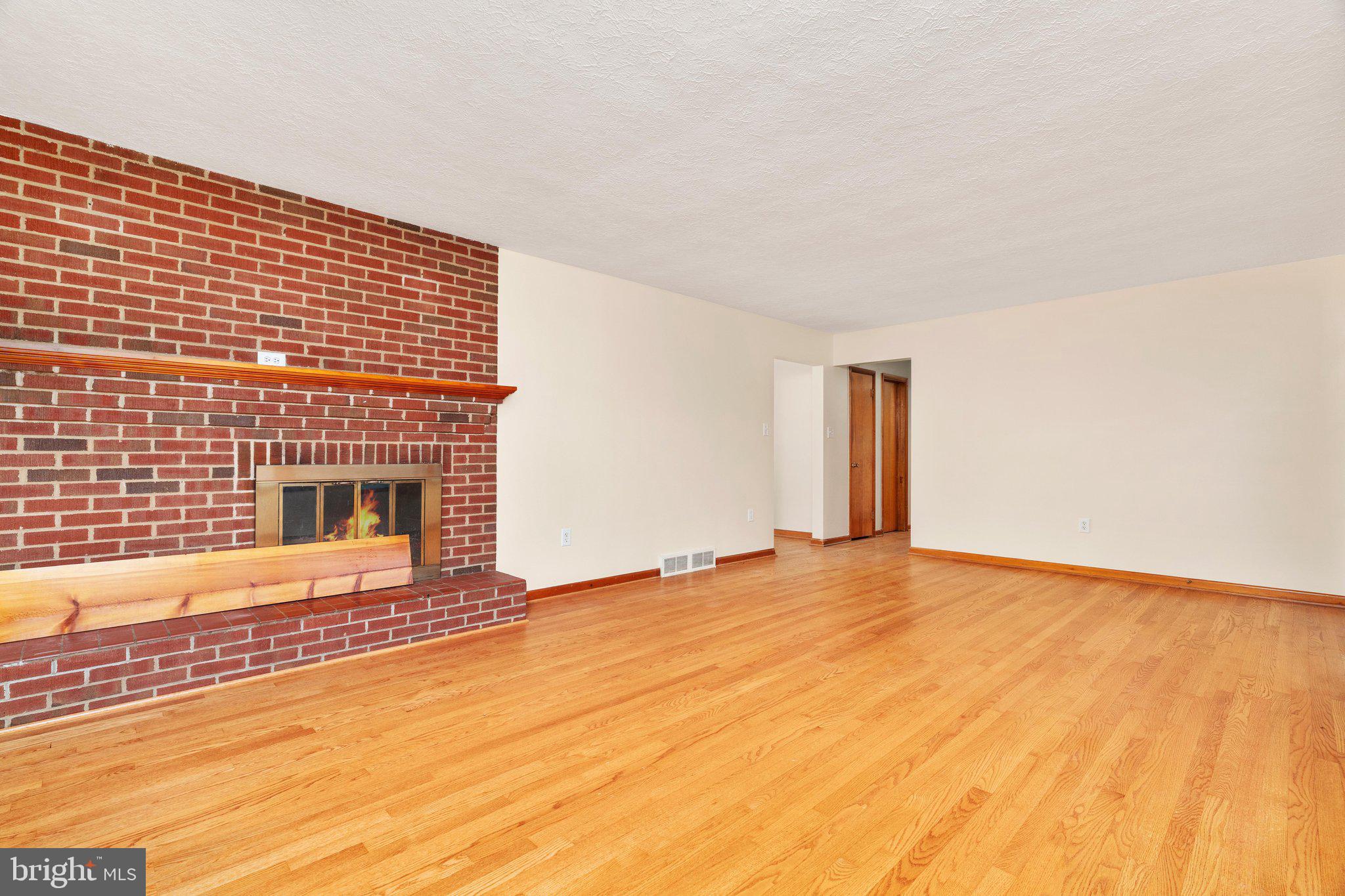 315 W MAIN STREET