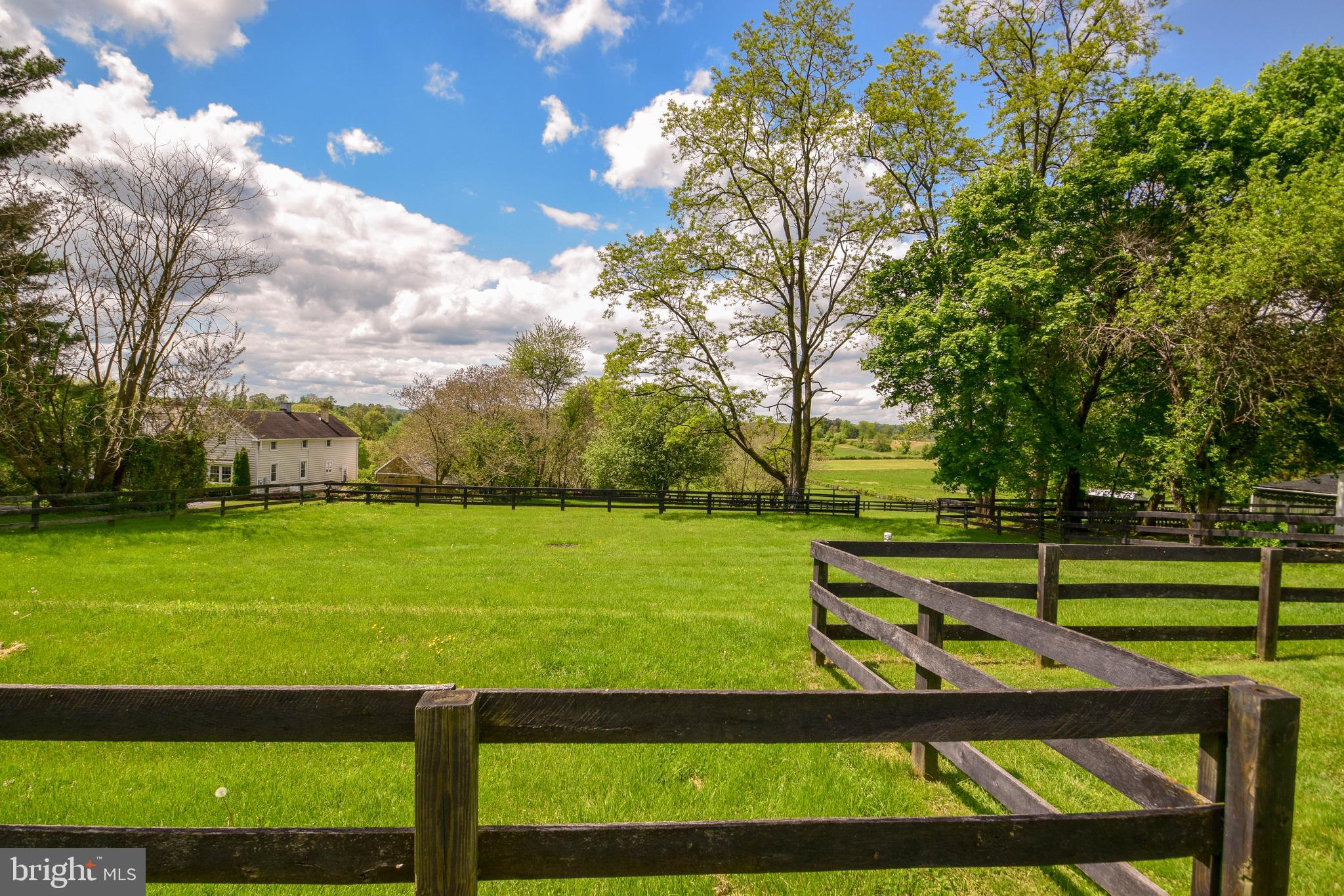 MY LADY'S MANOR - Residential