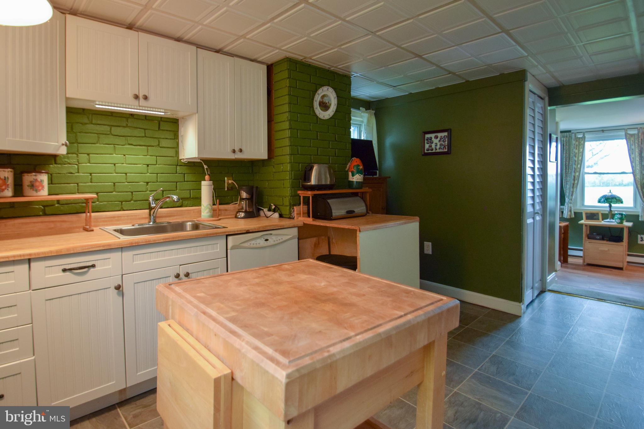 MY LADY'S MANOR - Residential