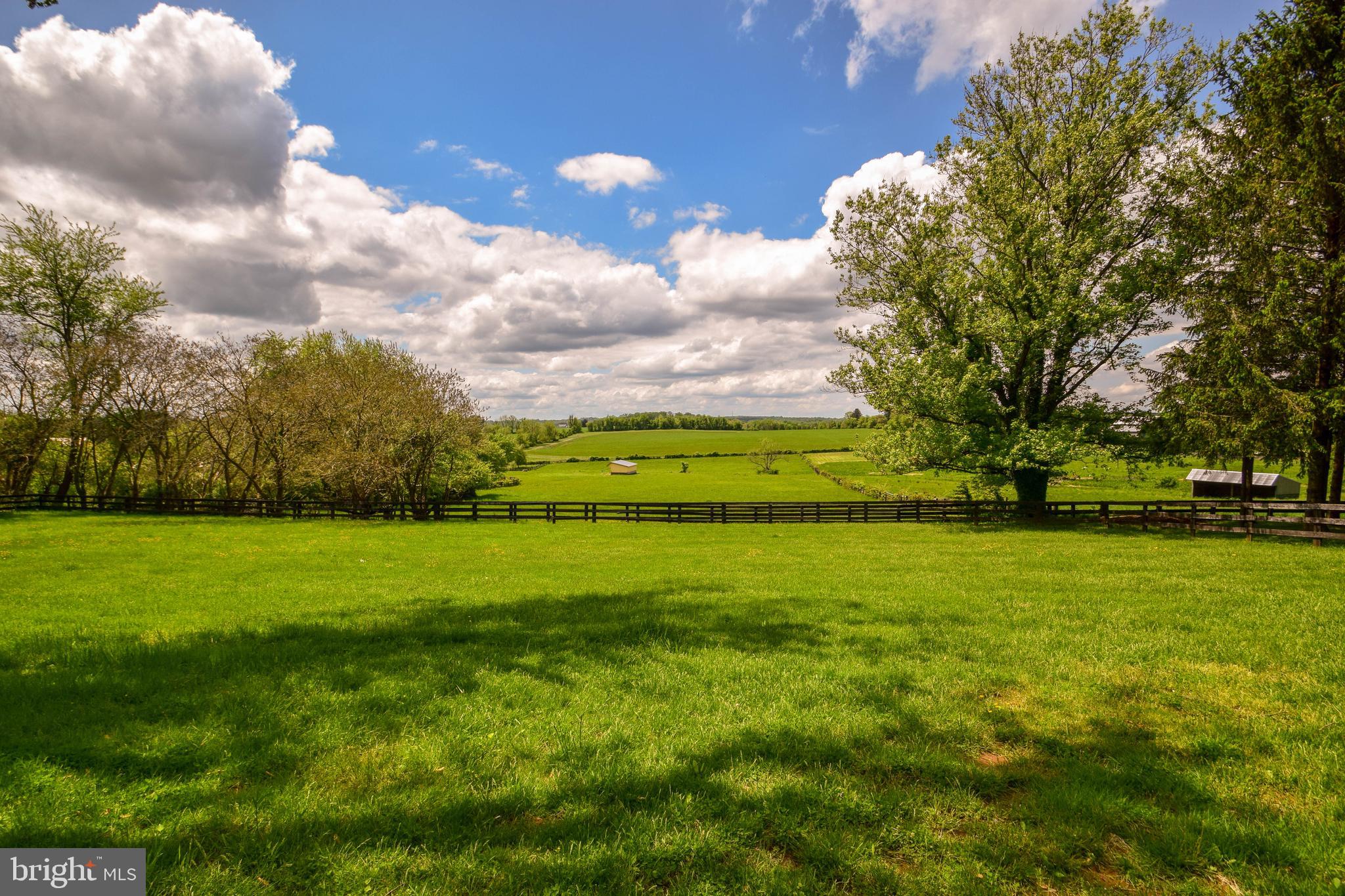 MY LADY'S MANOR - Residential
