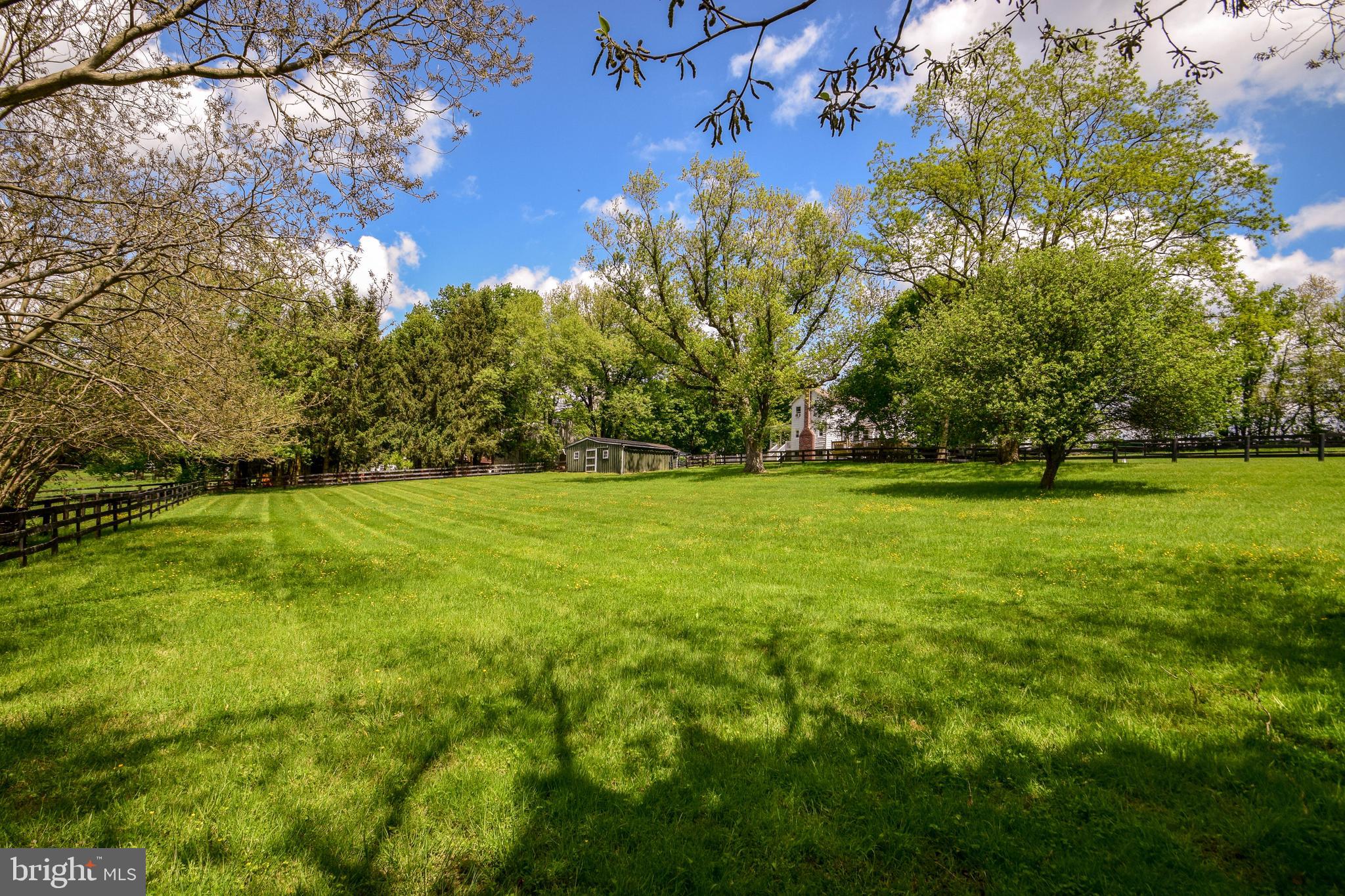 MY LADY'S MANOR - Residential