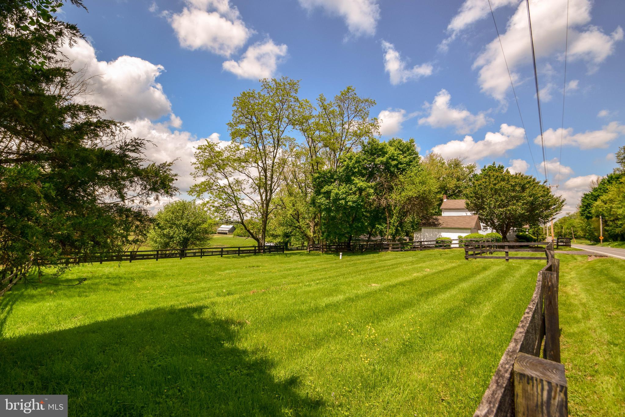 MY LADY'S MANOR - Residential
