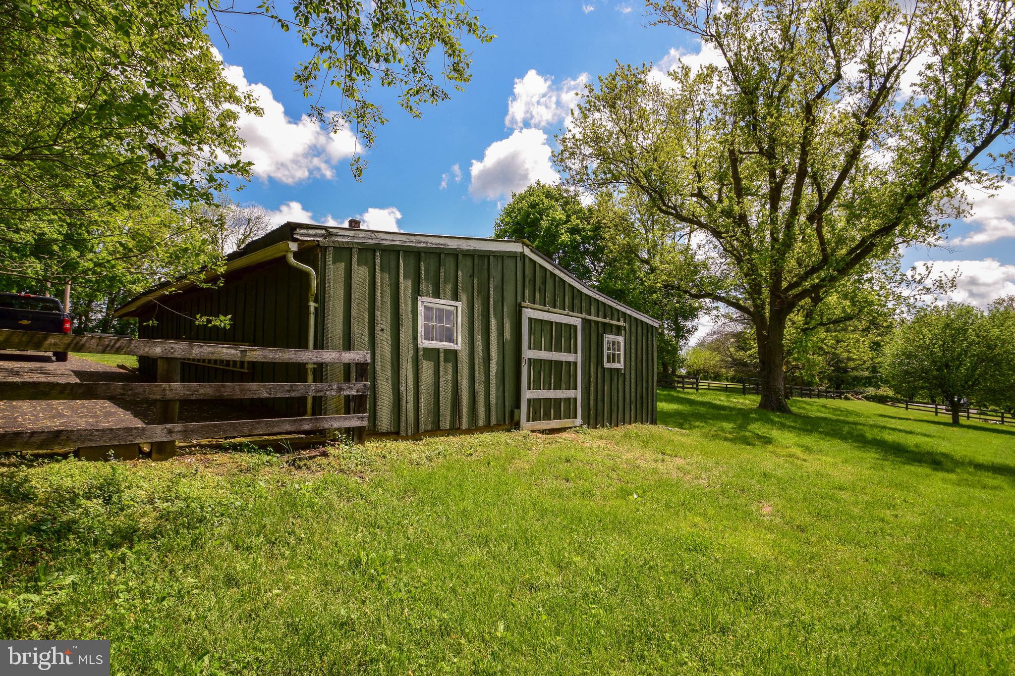 MY LADY'S MANOR - Residential