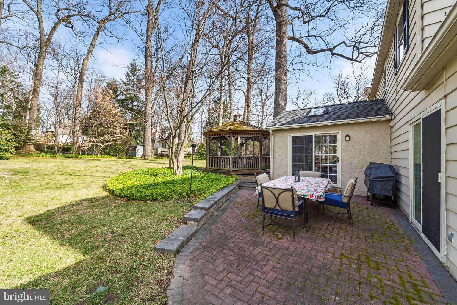 NORTH WAYNE - Residential