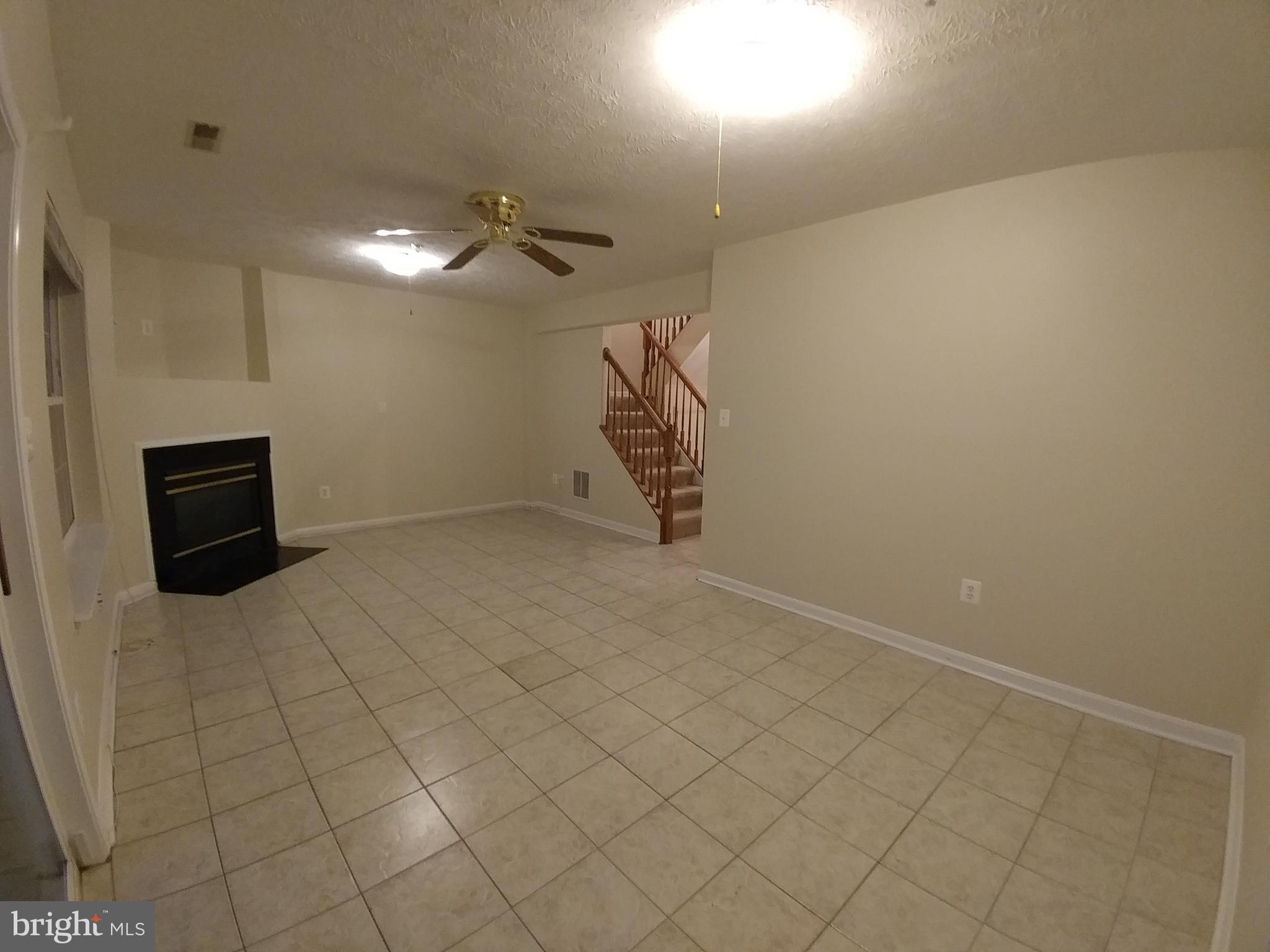 PINEY ORCHARD - Residential Lease