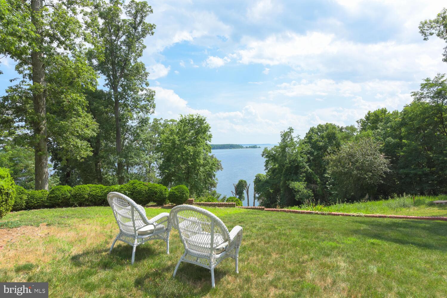 MASON NECK - Residential