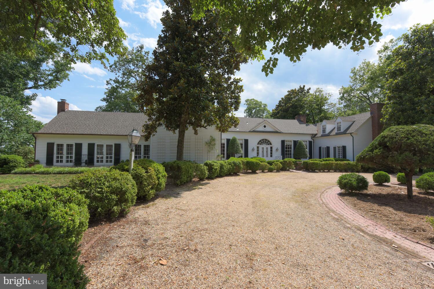 MASON NECK - Residential