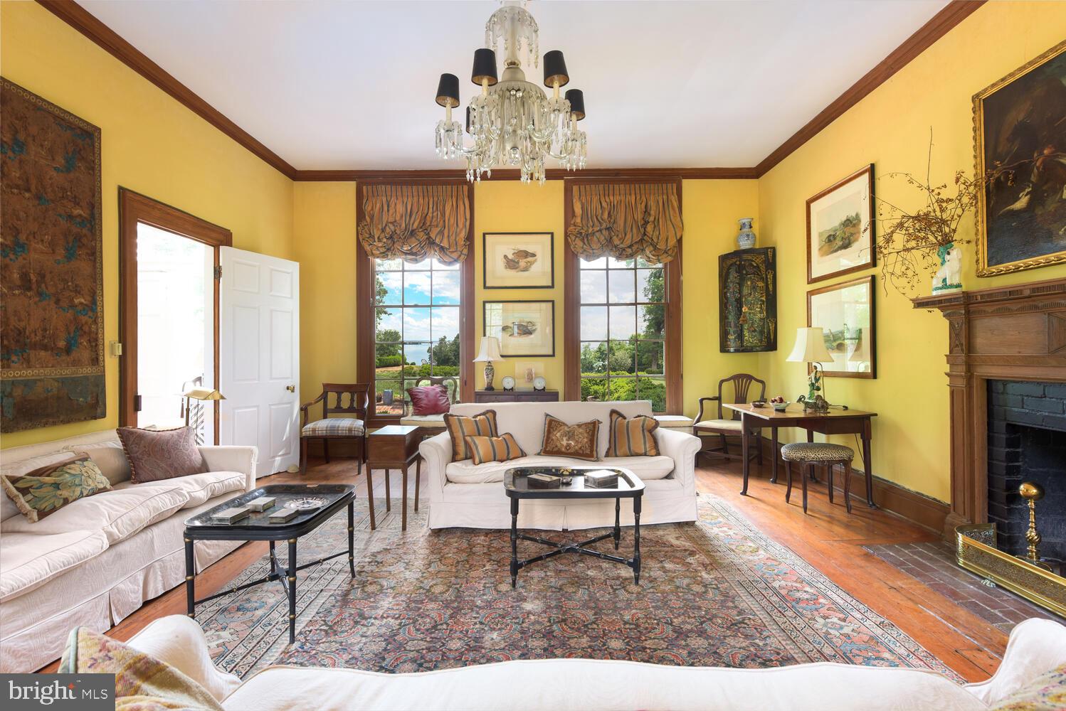 MASON NECK - Residential