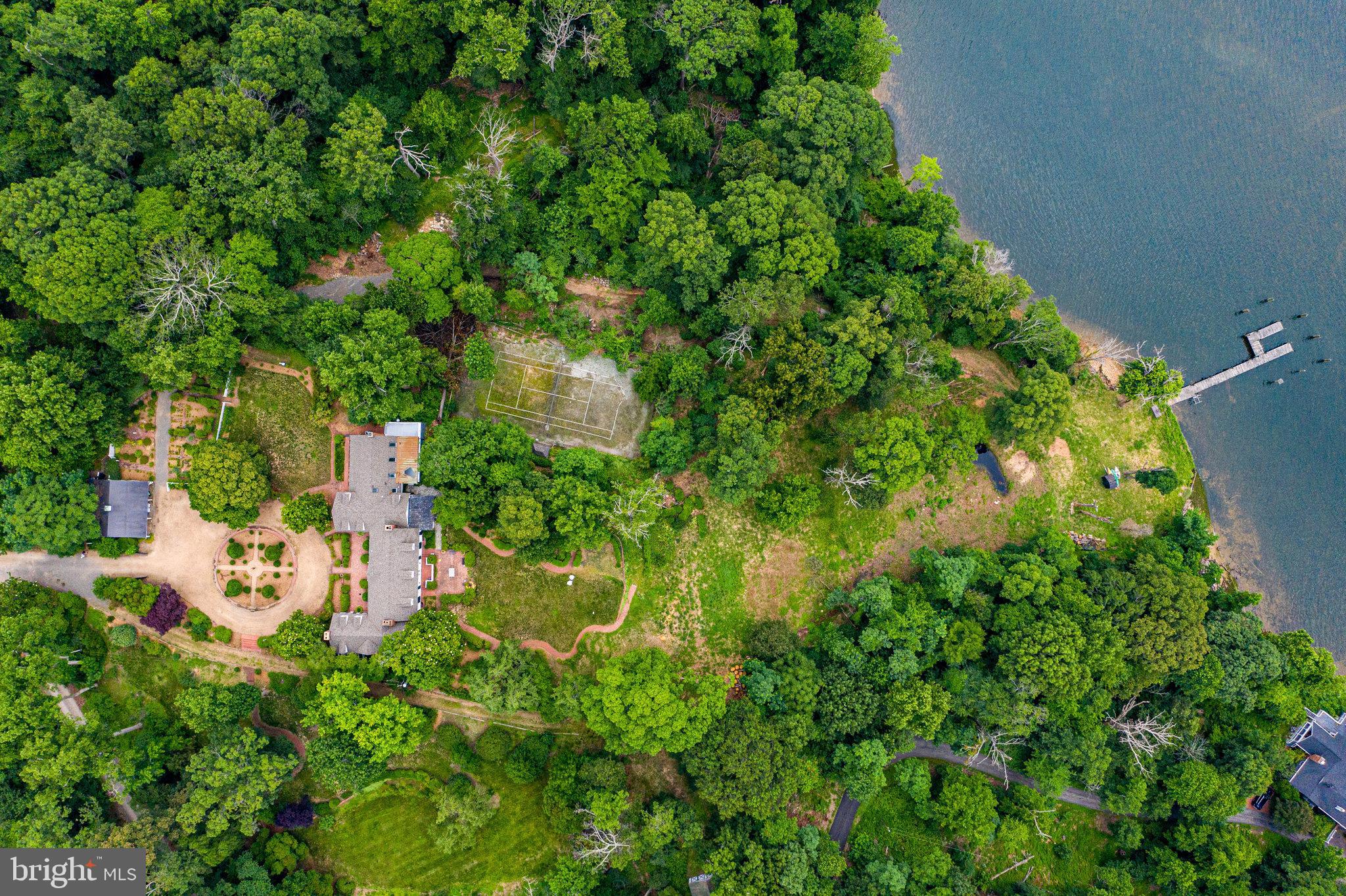 MASON NECK - Residential