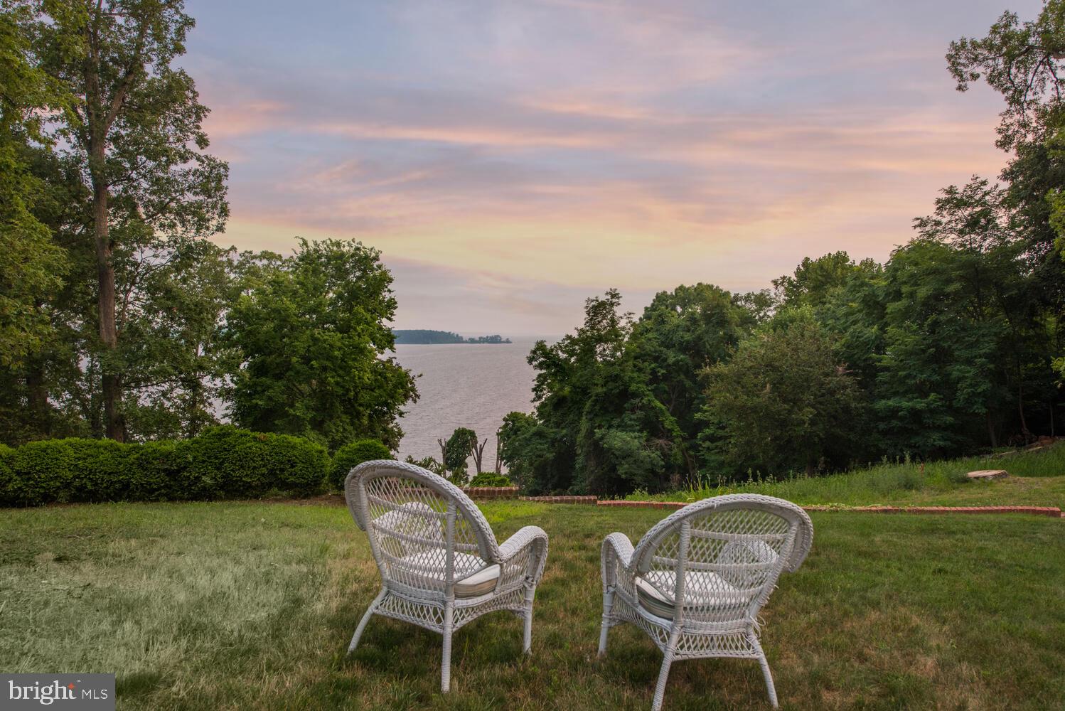 MASON NECK - Residential