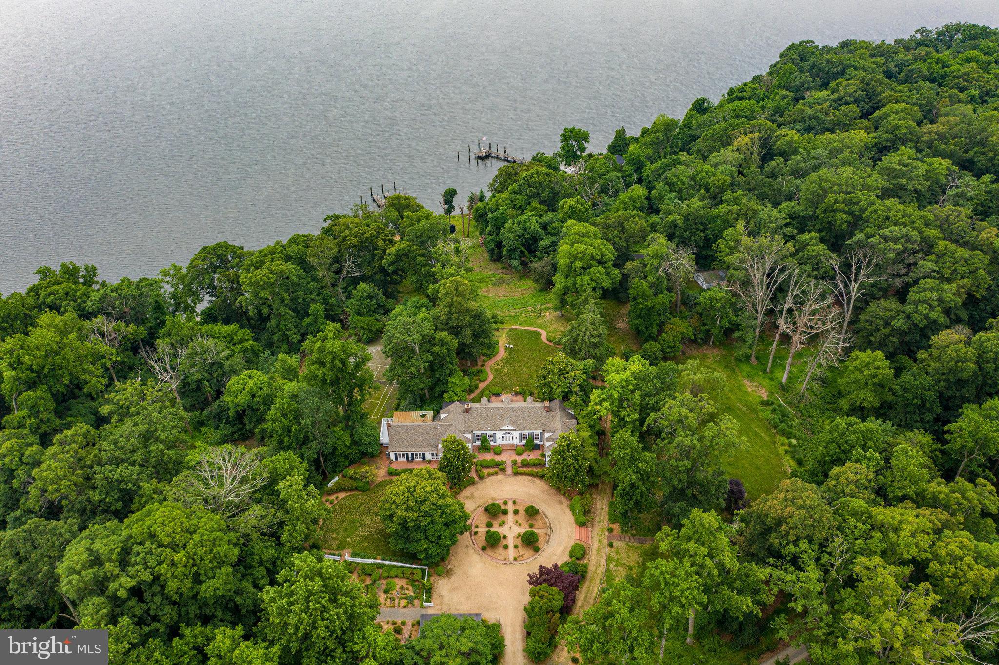MASON NECK - Residential