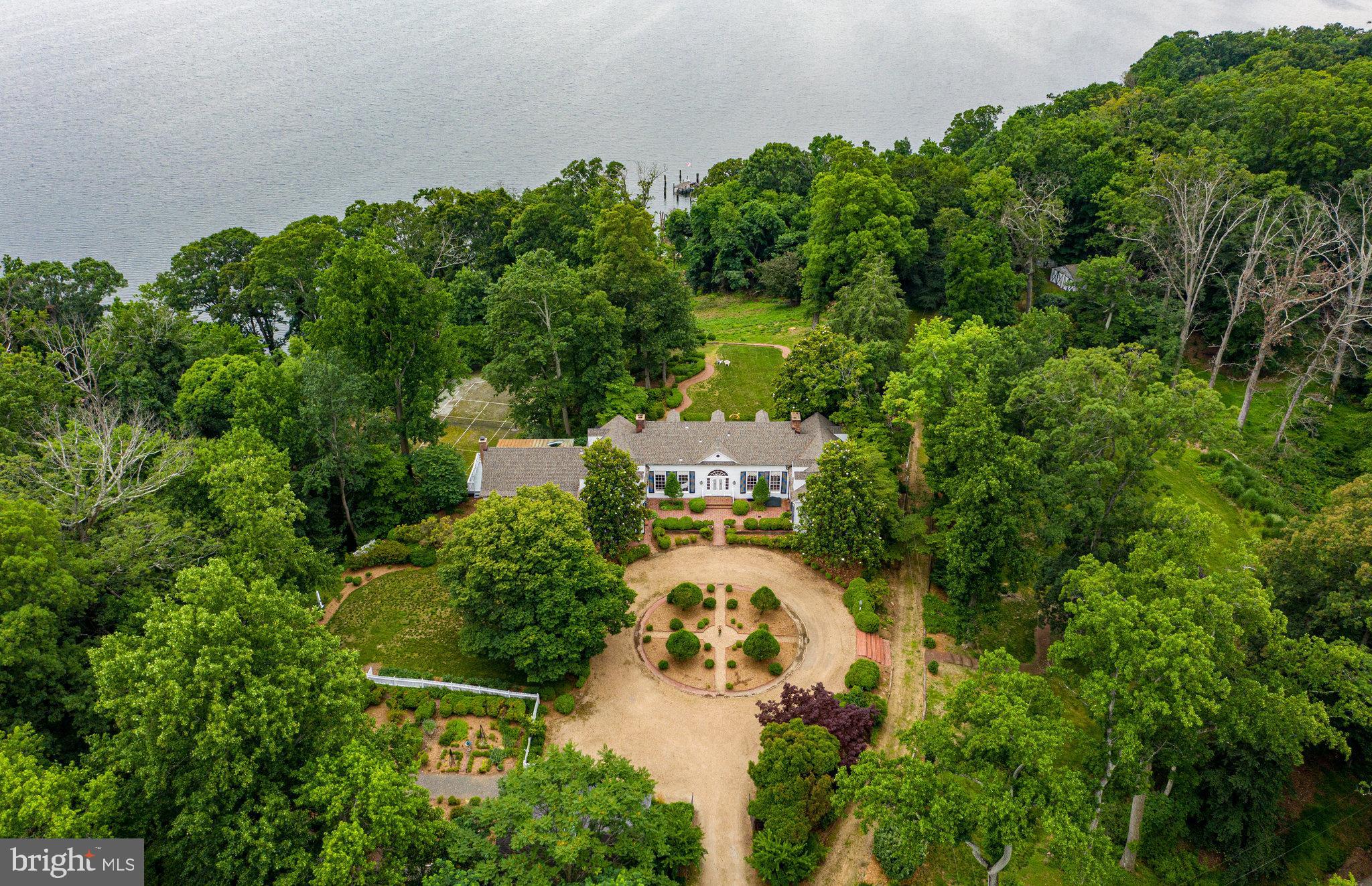 MASON NECK - Residential