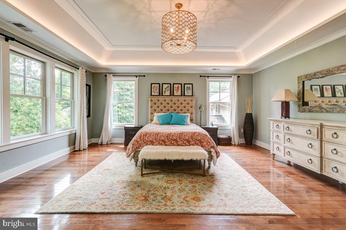 PARKWOOD - Residential