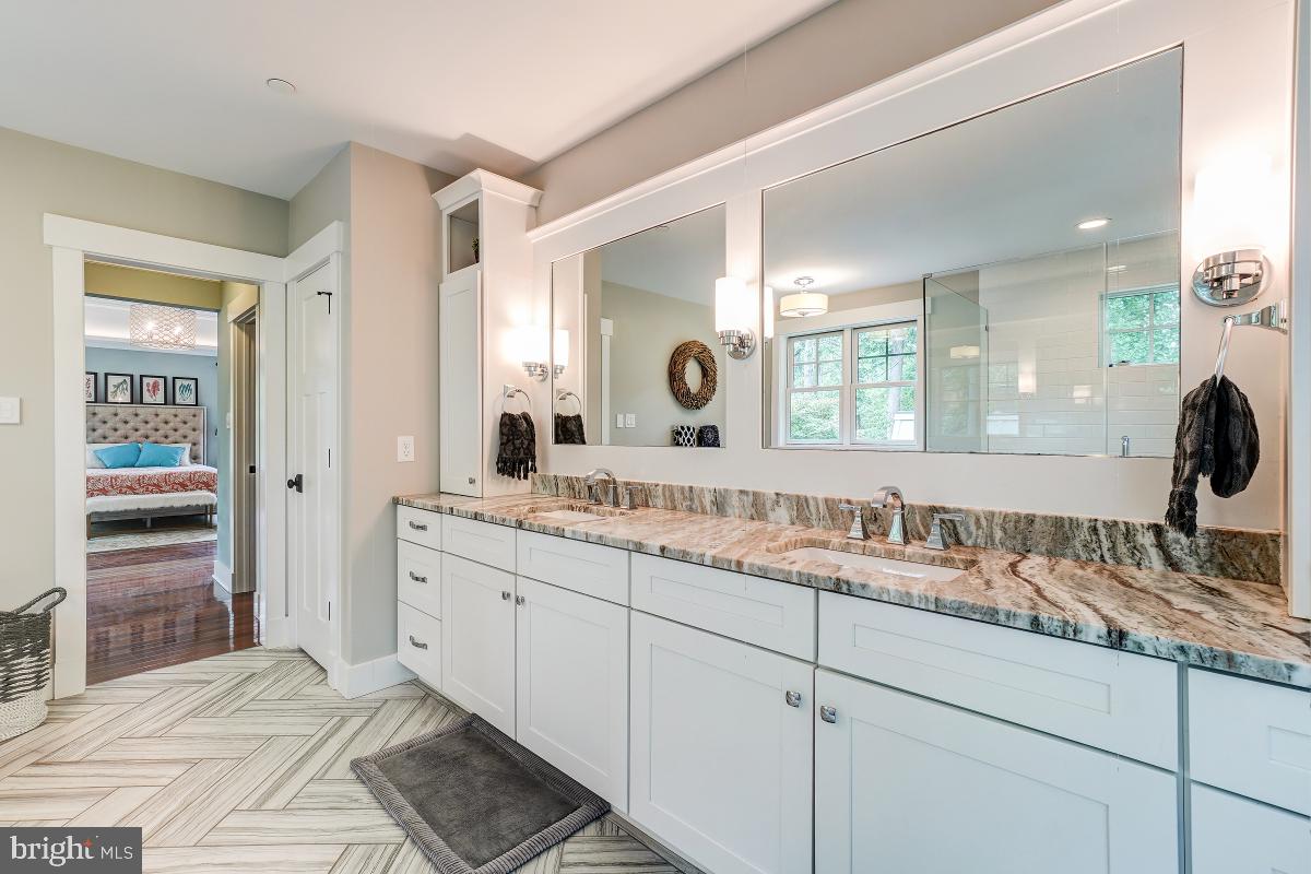 PARKWOOD - Residential