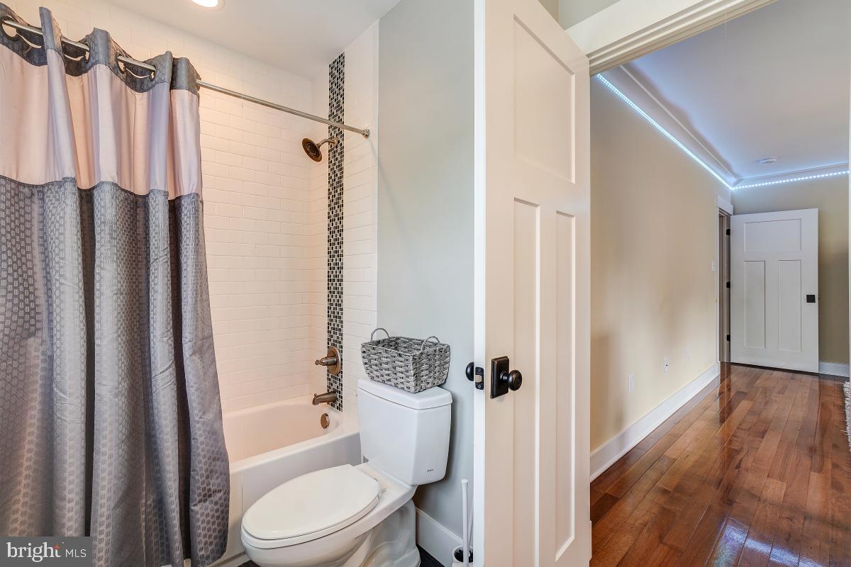 PARKWOOD - Residential