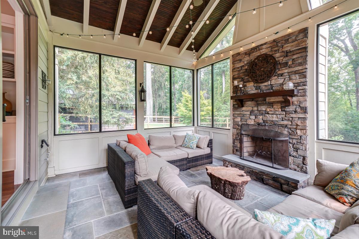 PARKWOOD - Residential