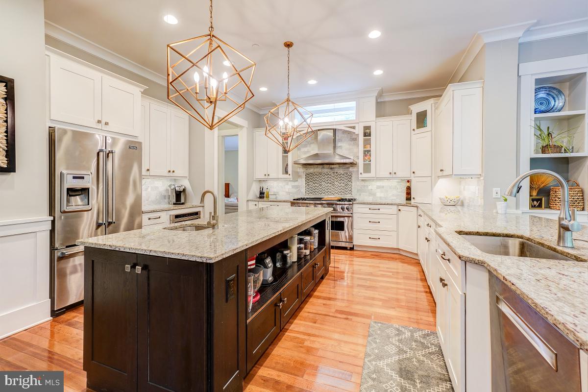 PARKWOOD - Residential