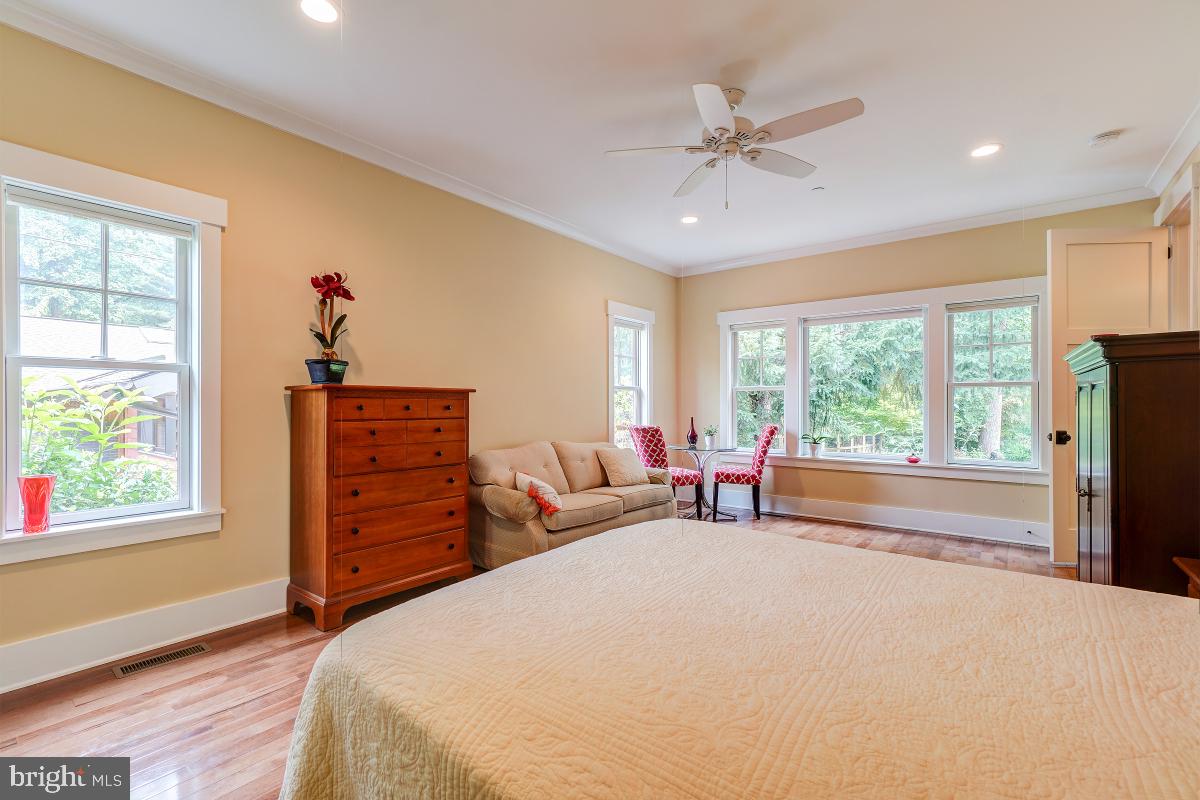 PARKWOOD - Residential