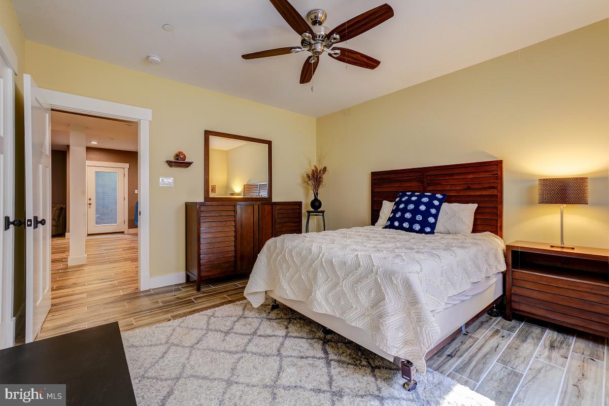 PARKWOOD - Residential