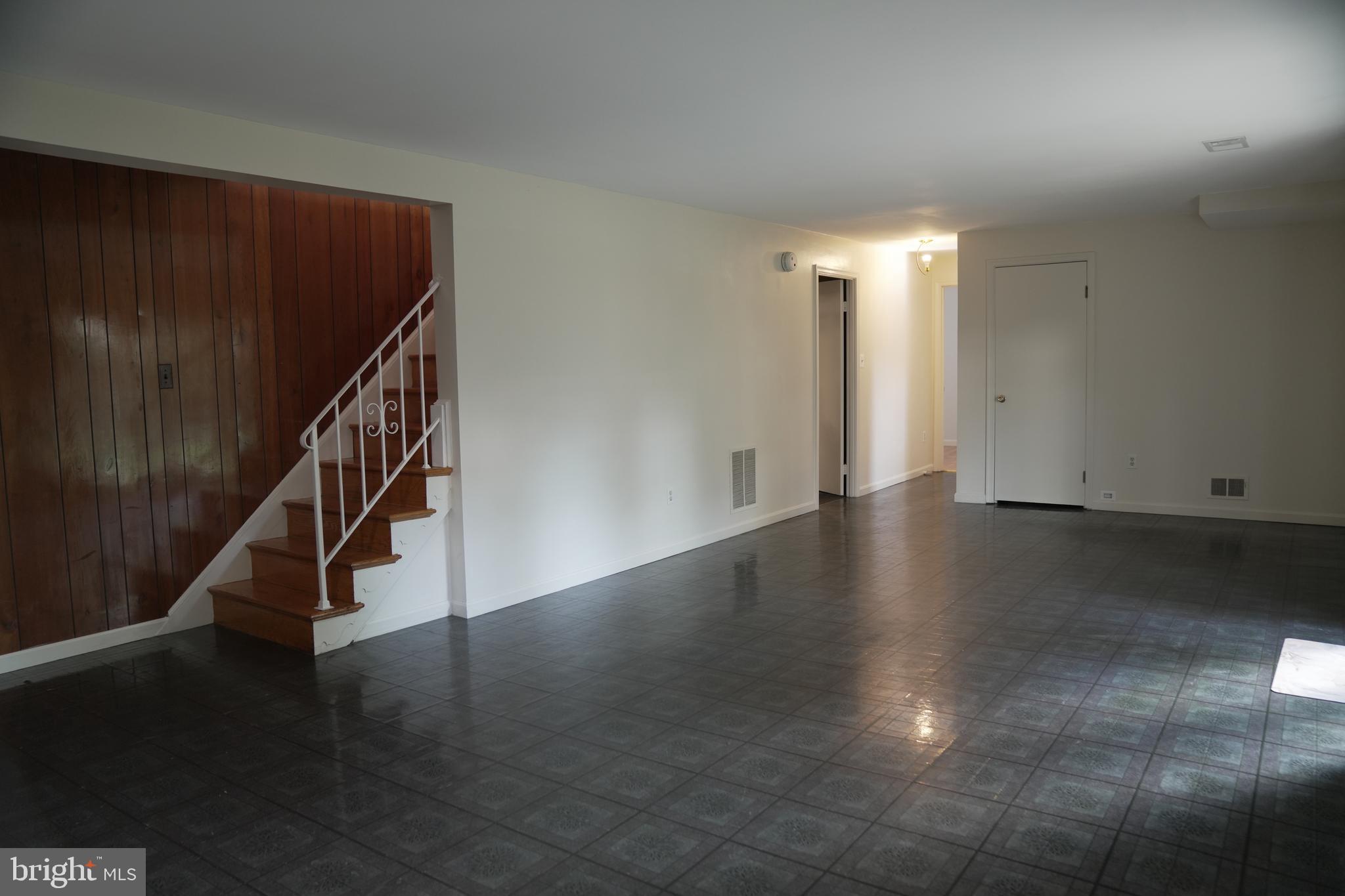 FAIRKNOLL - Residential