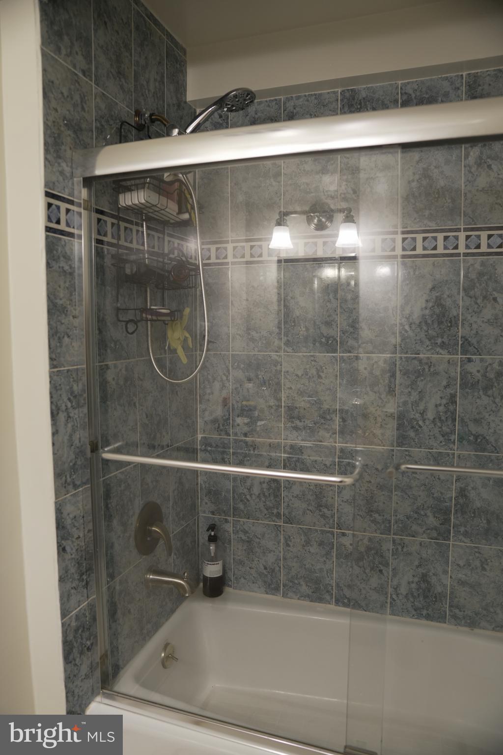 FAIRKNOLL - Residential