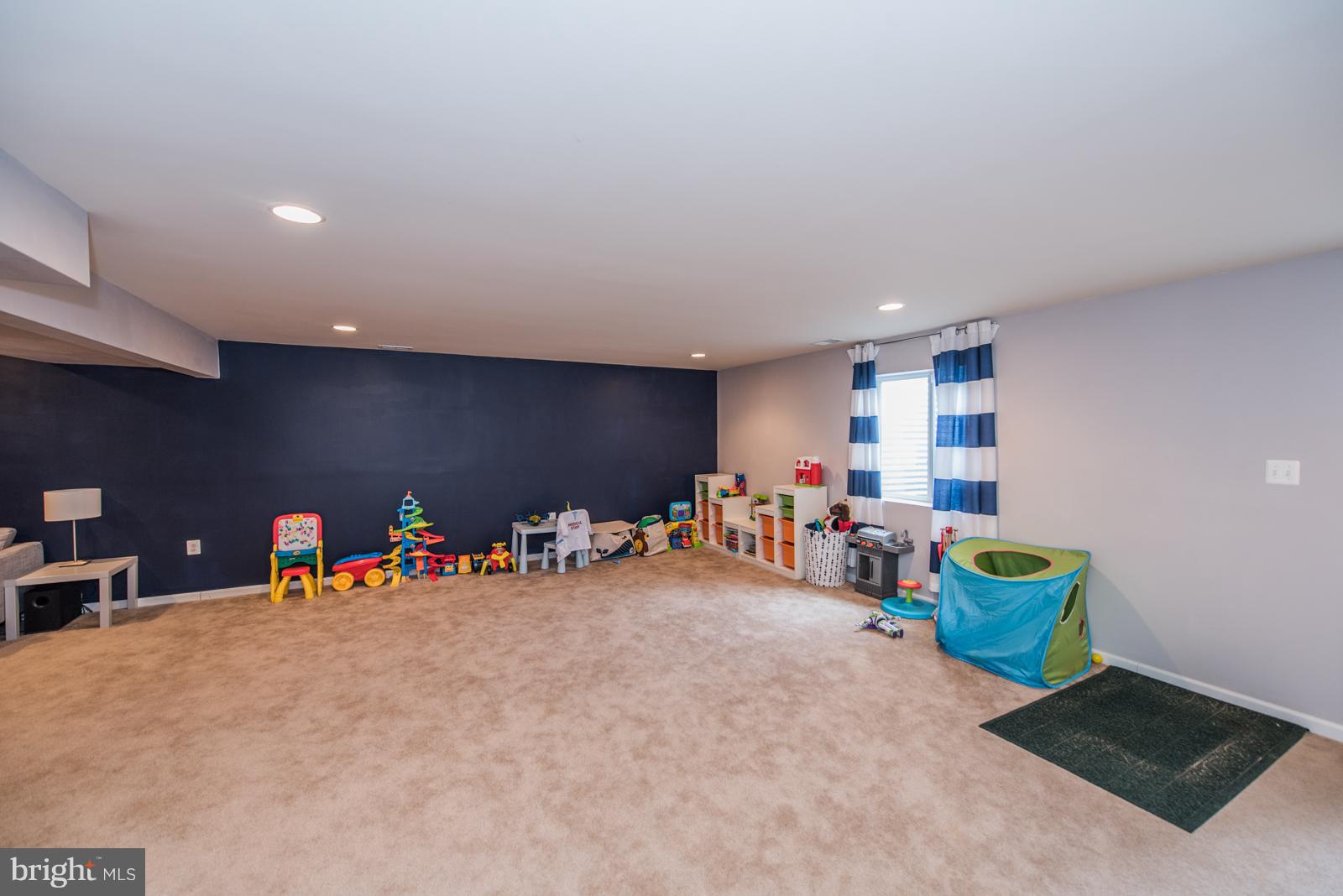 ARCADIA SPRINGS - Residential