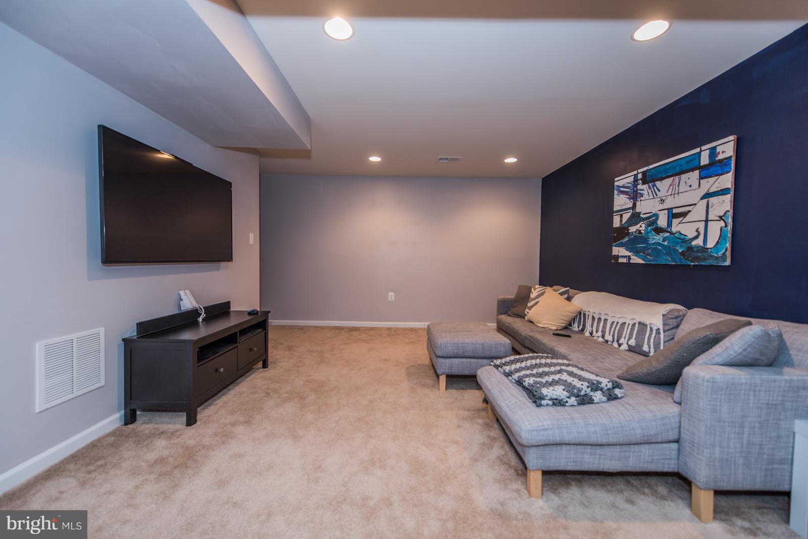 ARCADIA SPRINGS - Residential