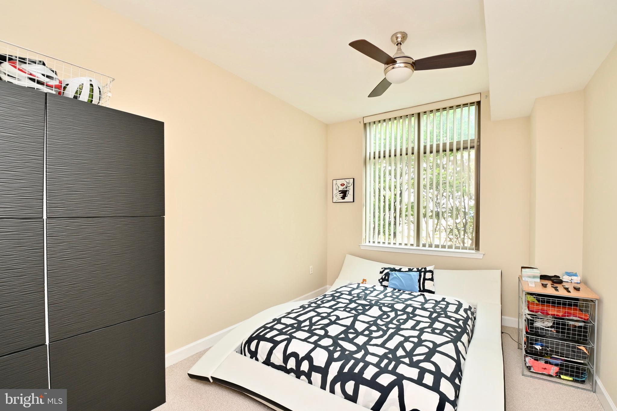 BERKELEY AT BALLSTON - Residential