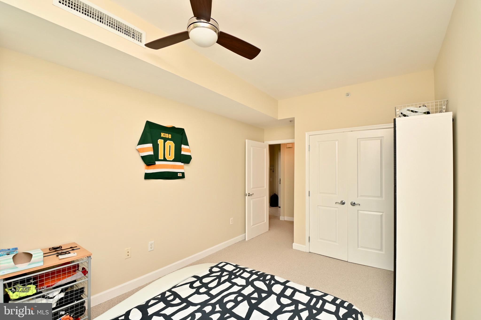 BERKELEY AT BALLSTON - Residential