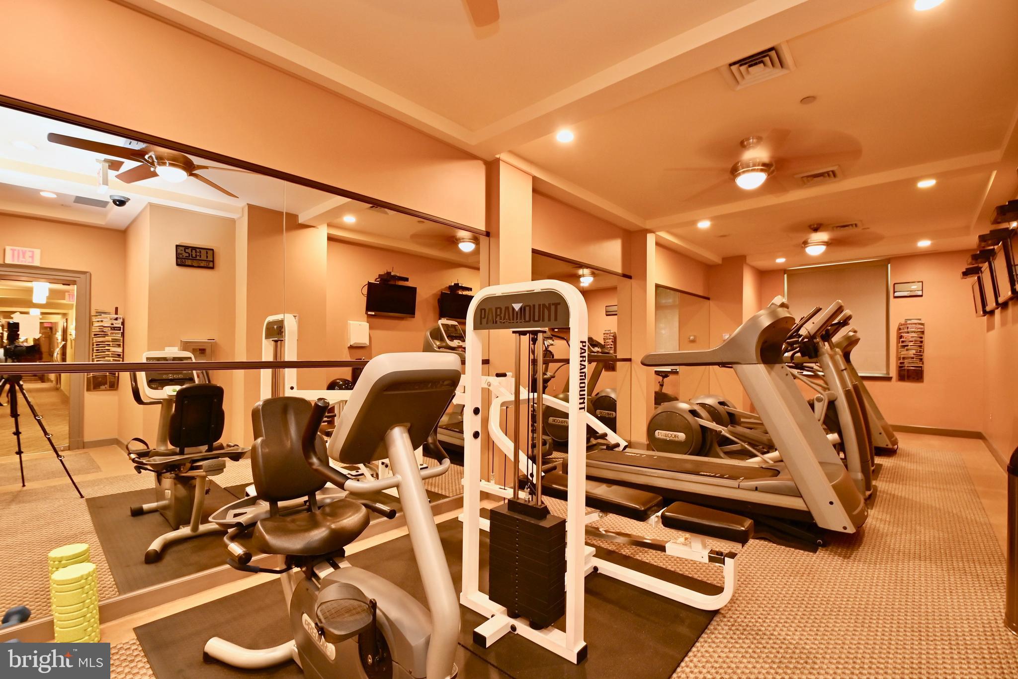 BERKELEY AT BALLSTON - Residential