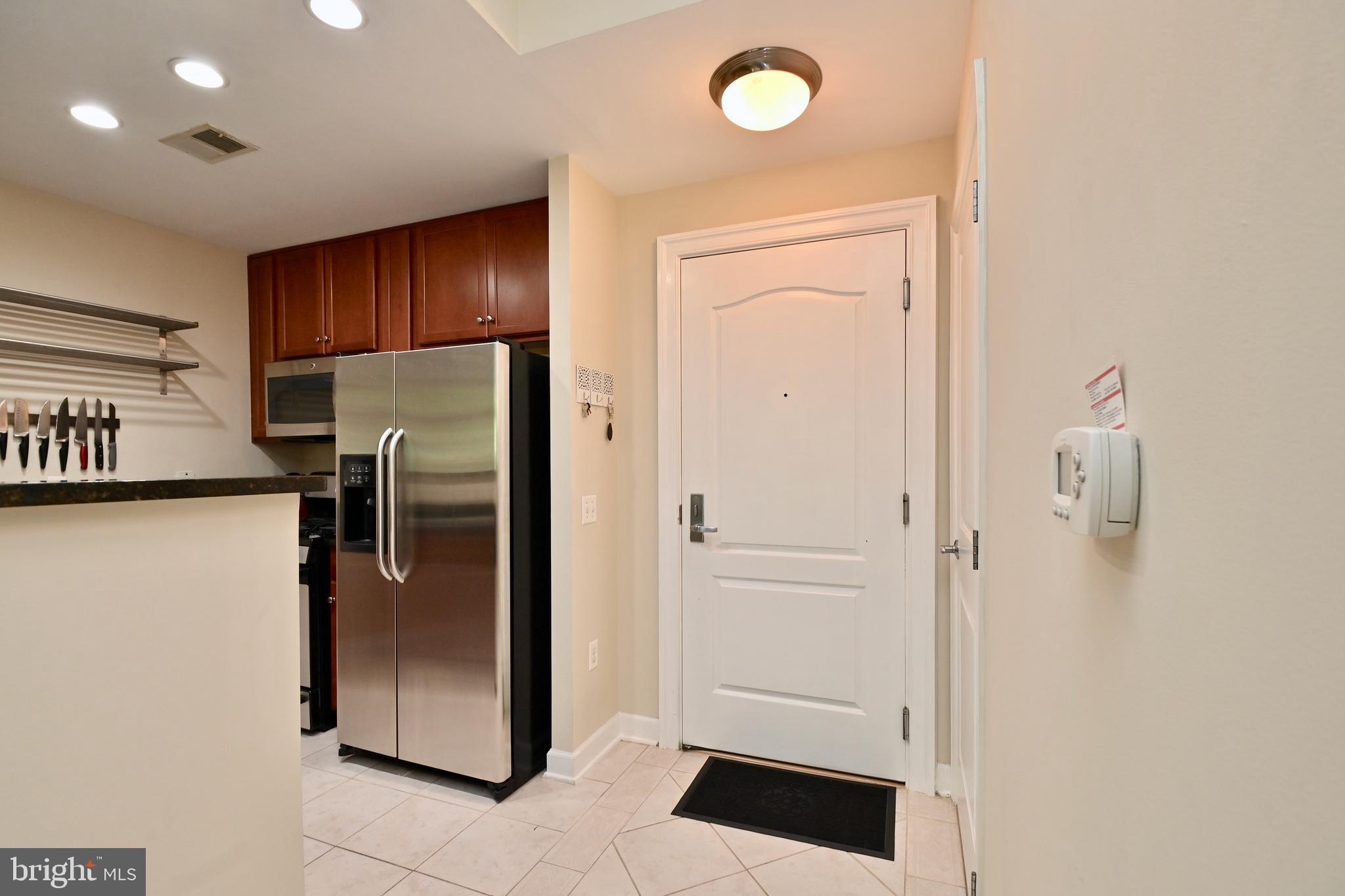 BERKELEY AT BALLSTON - Residential