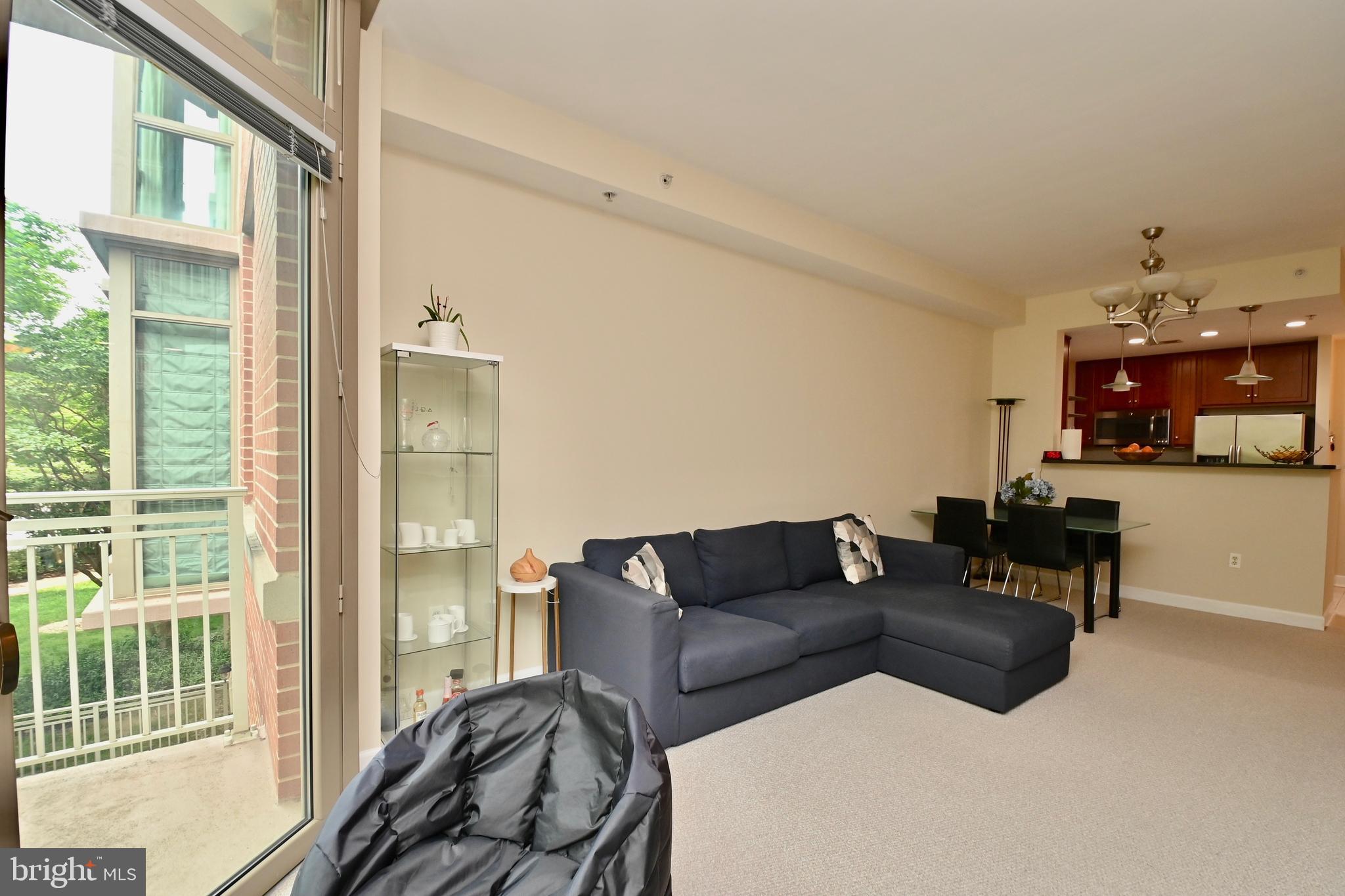 BERKELEY AT BALLSTON - Residential