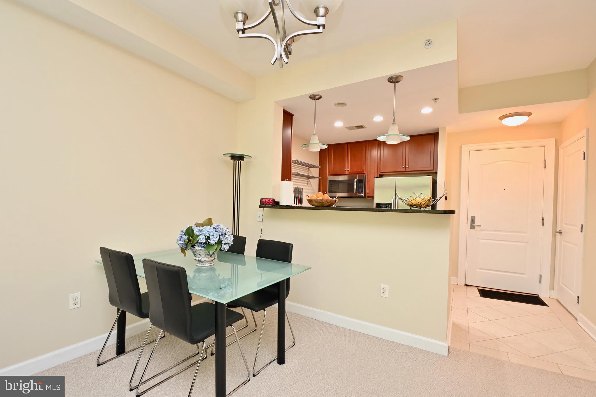 BERKELEY AT BALLSTON - Residential