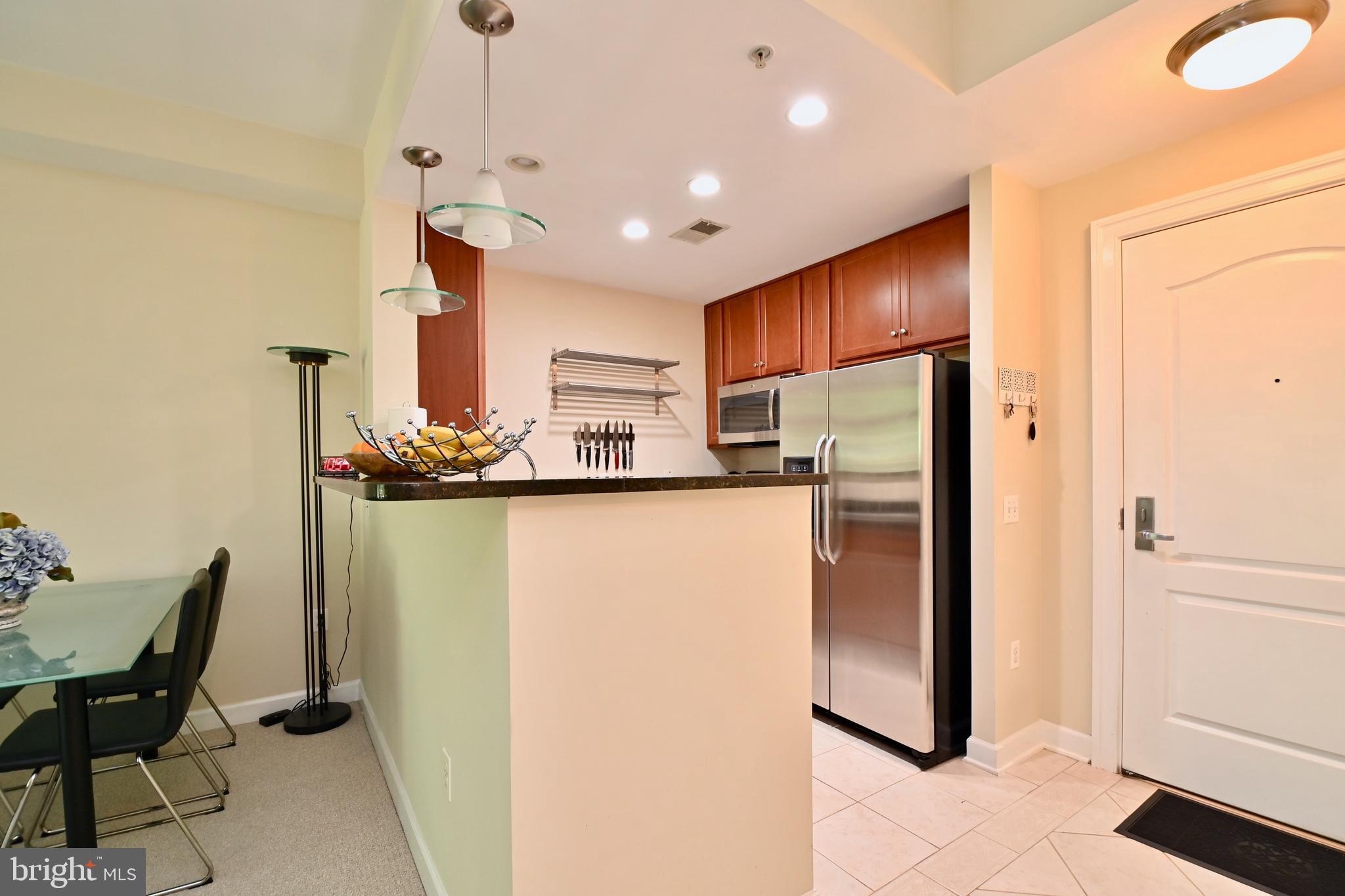 BERKELEY AT BALLSTON - Residential