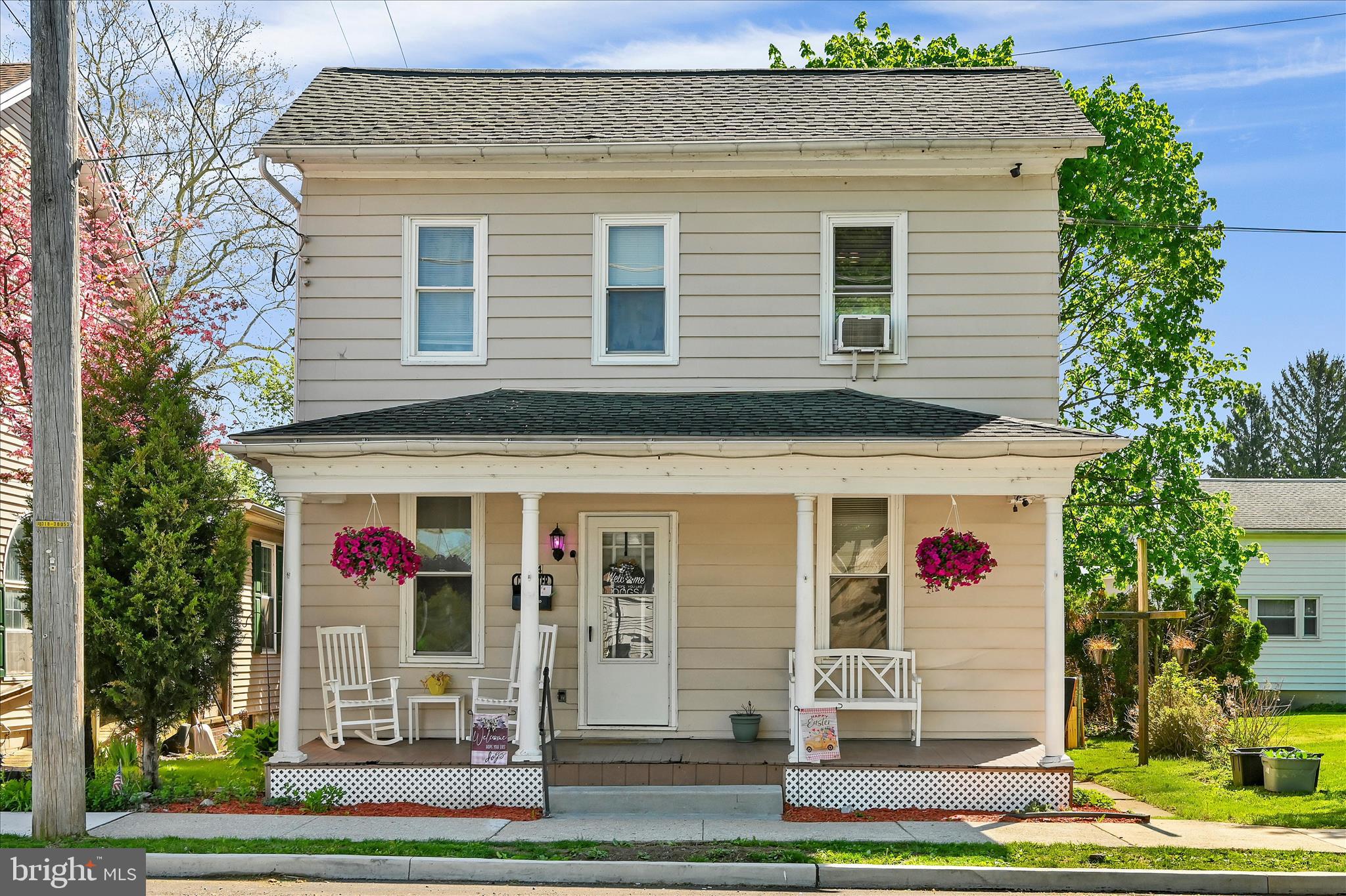 524 S RAILROAD STREET