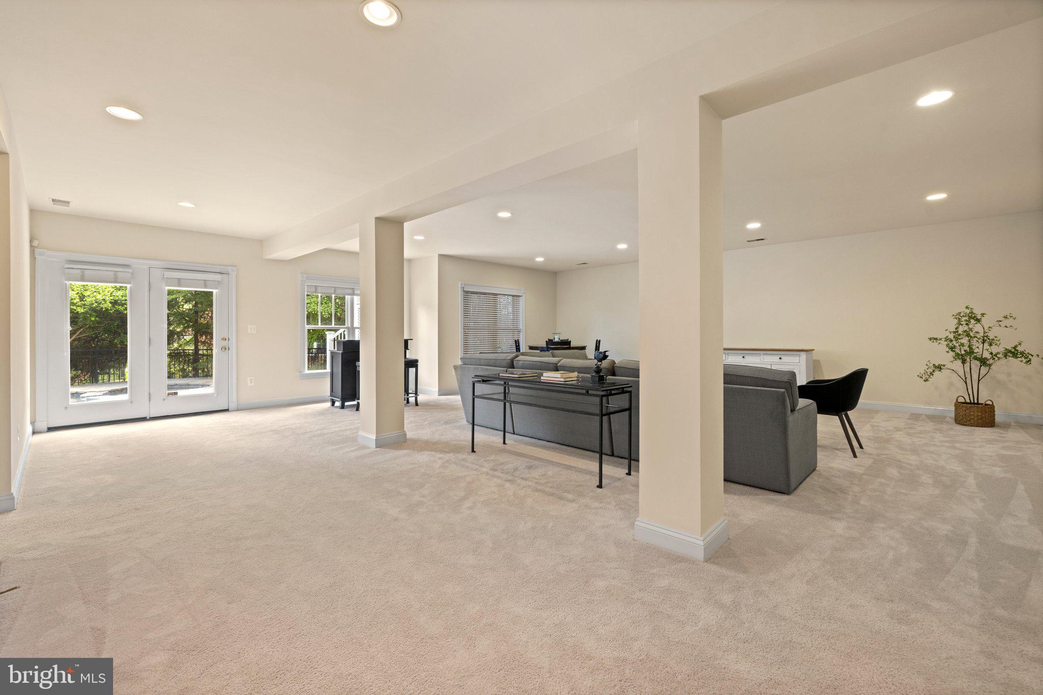 PICKETT'S RESERVE - Residential